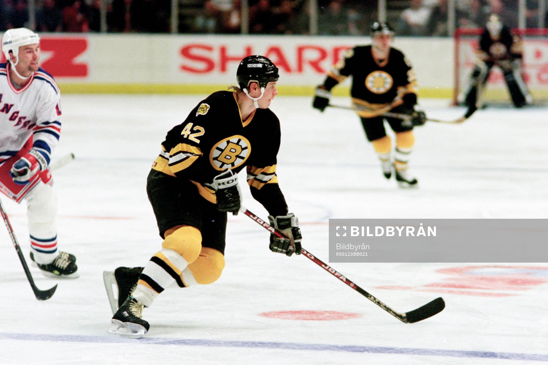 Mikko Mäkelä, Boston Bruins