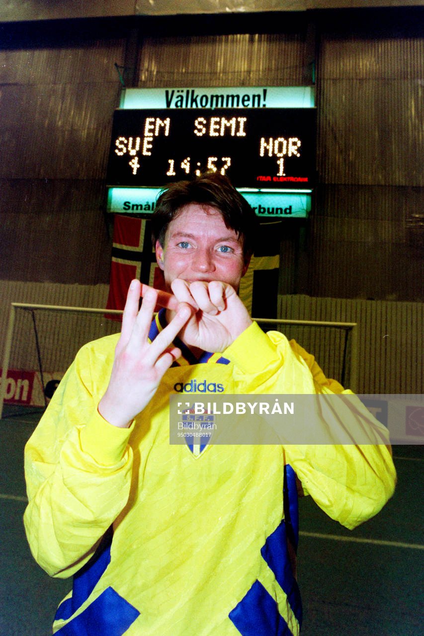 Lena Videkull, Sverige