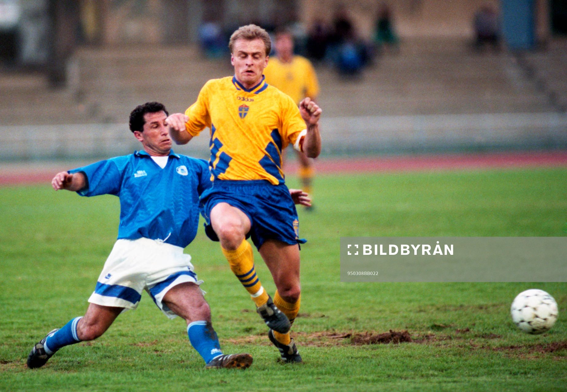 Jonas Thern, Sverige