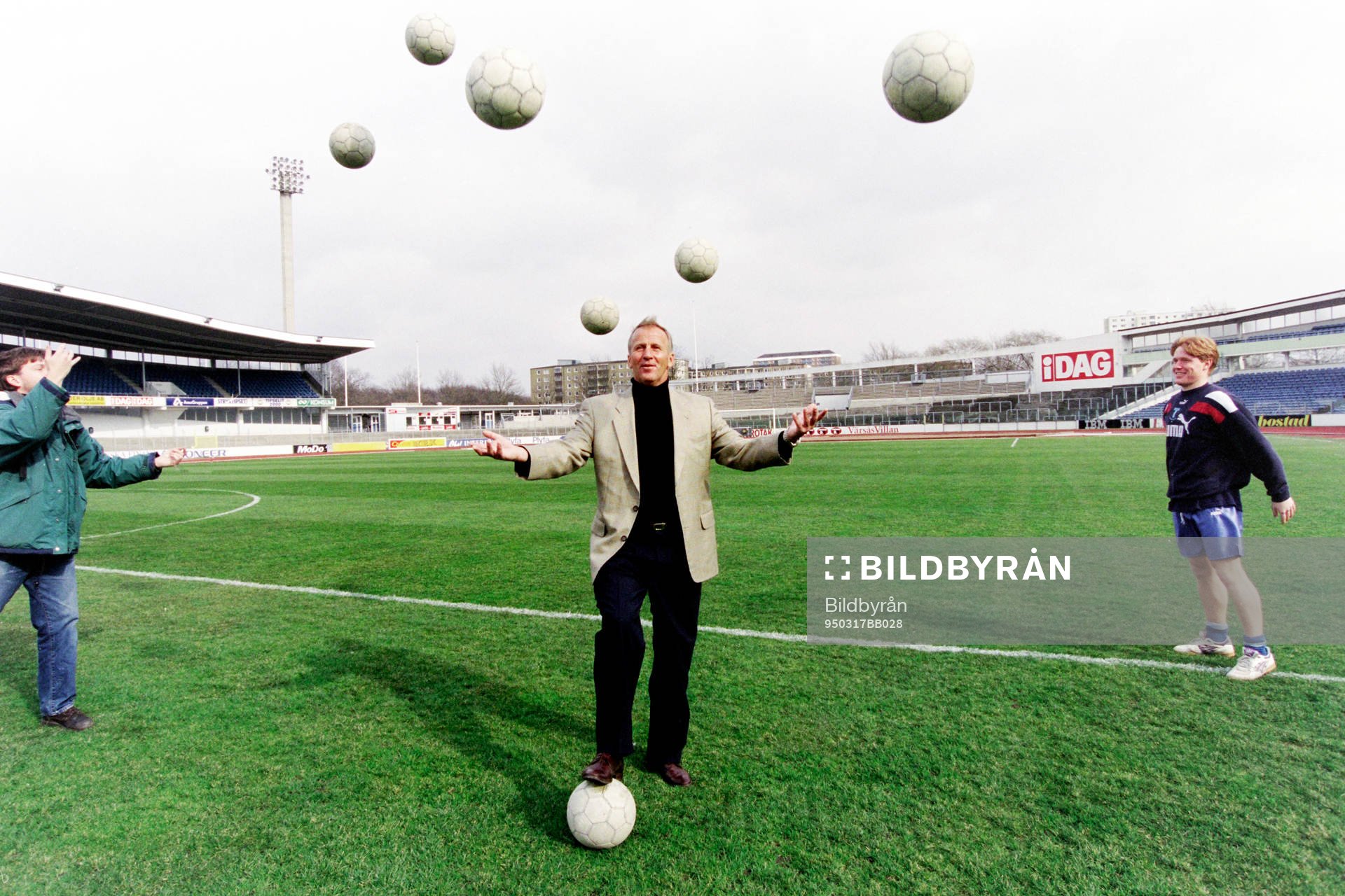 Fotboll, Malmö FF: Rolf Zetterlund tränare i Malmö FF