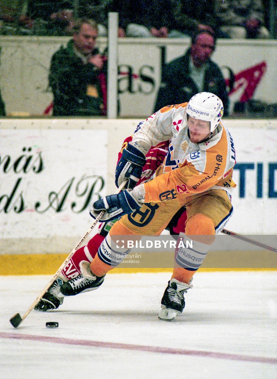 Johan Lindbom, HV71 med pucken