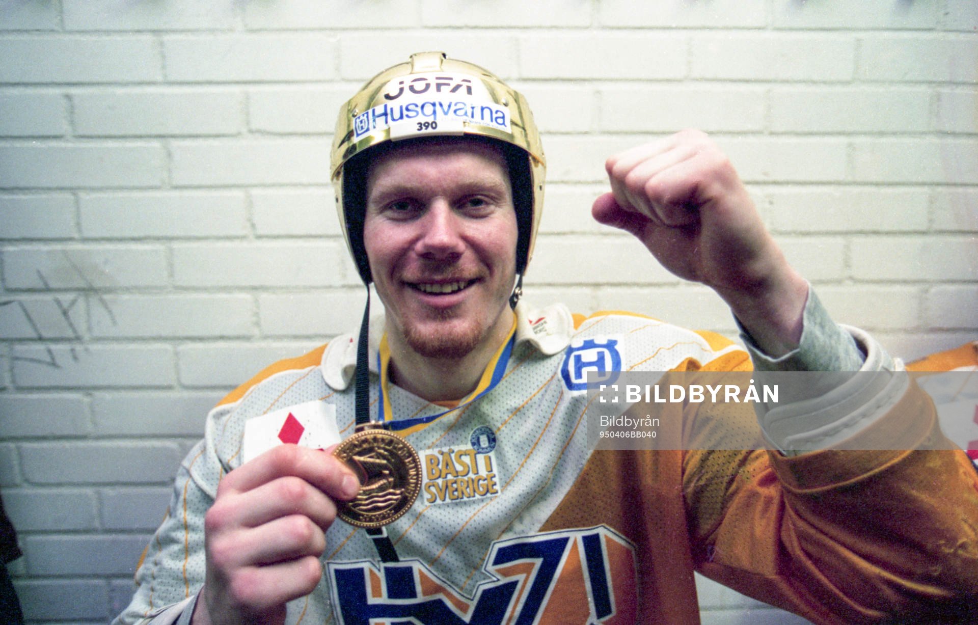 Johan Lindbom, HV71 med medaljen