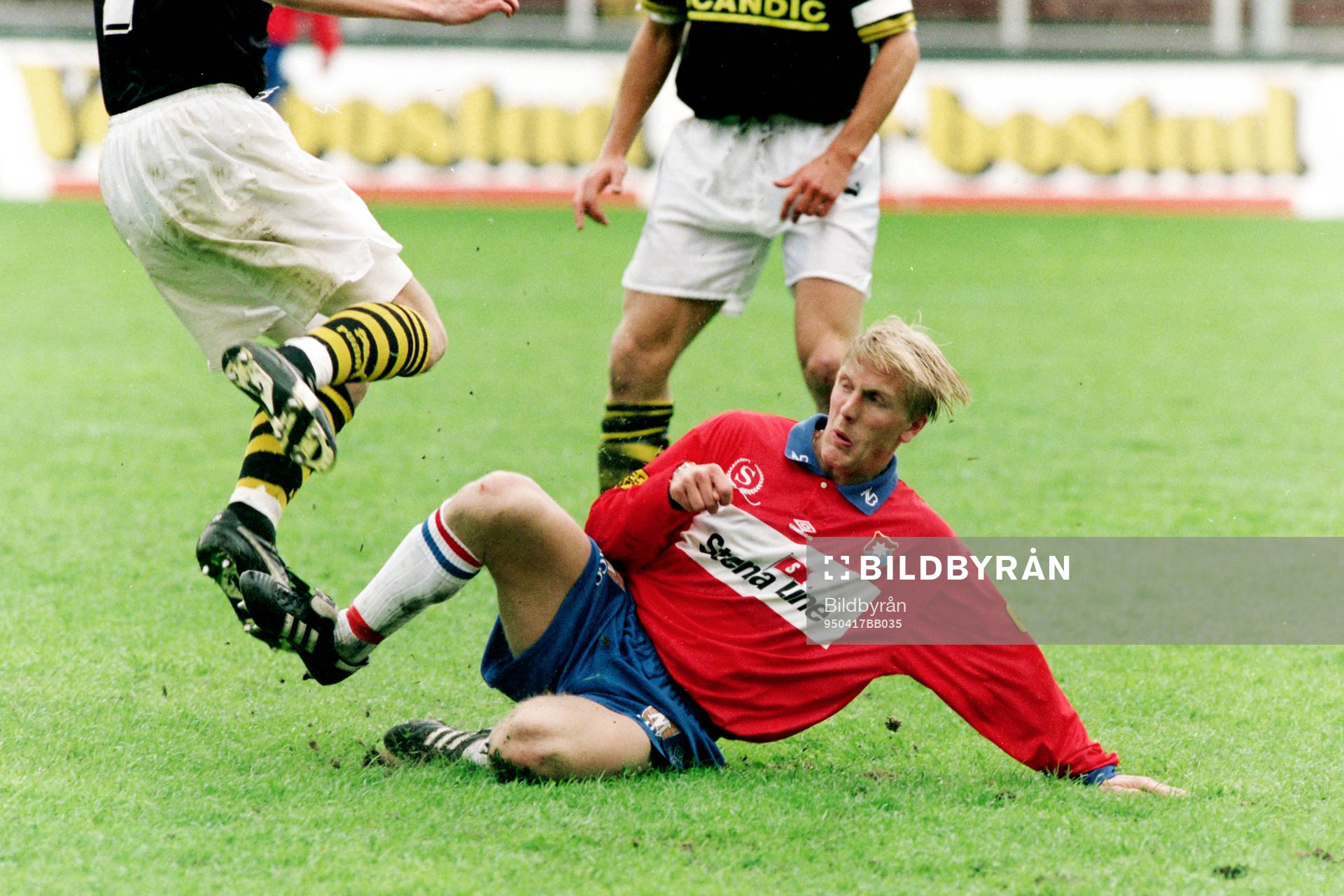 Runar Kristinsson, Örgyte stoppas