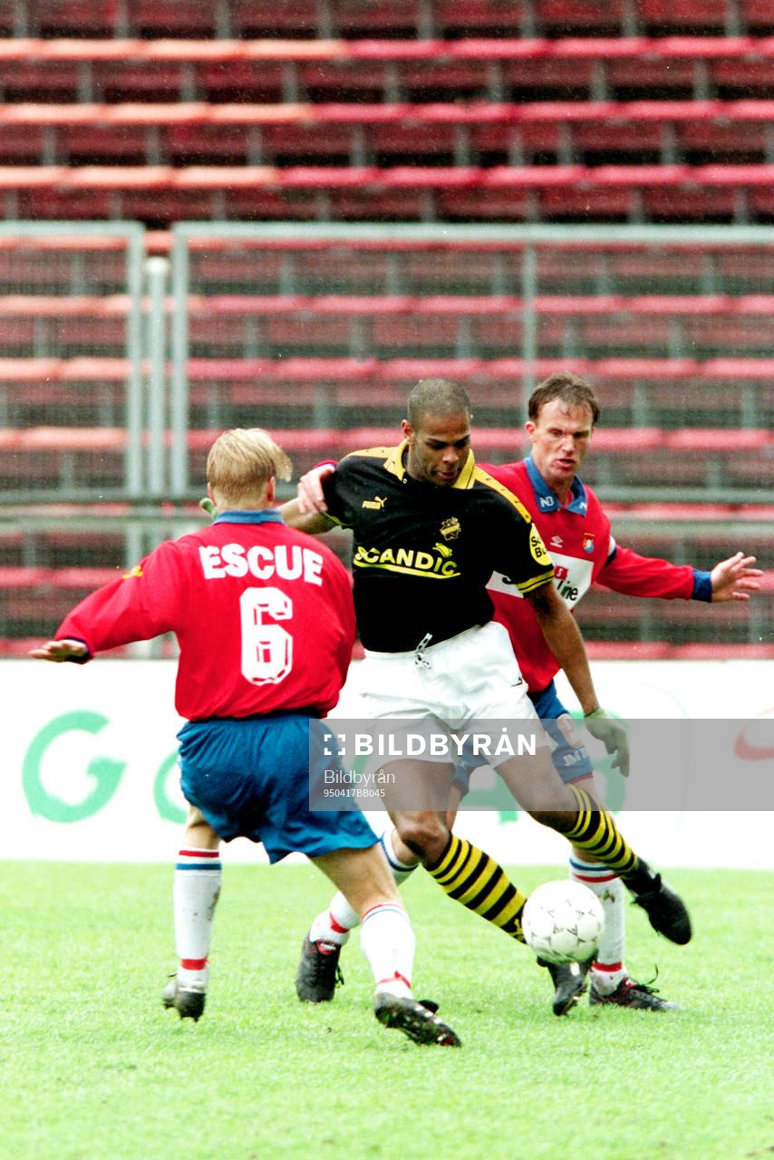 Pascal Simpson, AIK