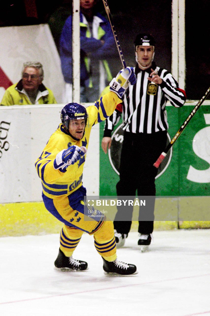 Per Eklund, Sverige jublar
