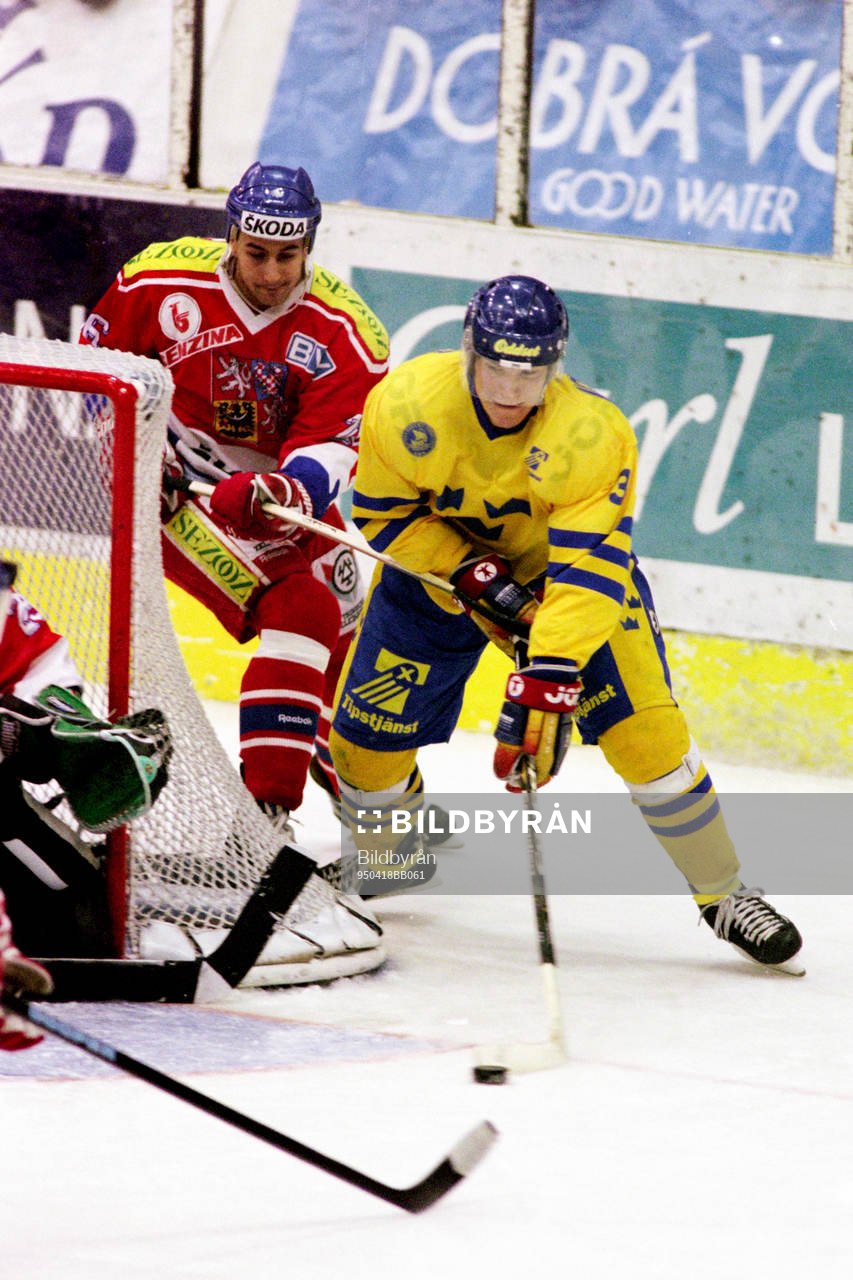 Erik Huusko, Sverige med pucken
