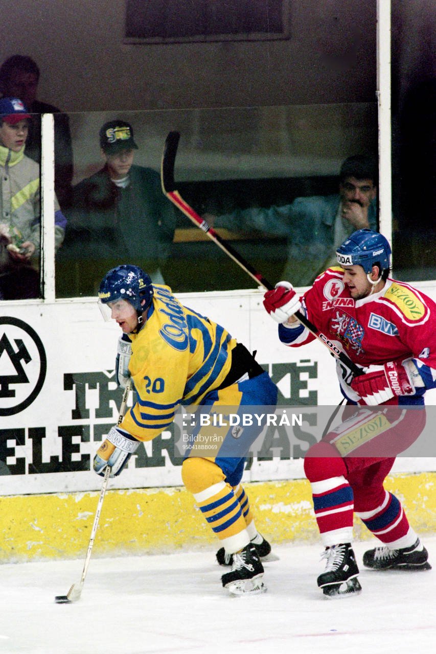 Jan Larsson, Sverige med pucken
