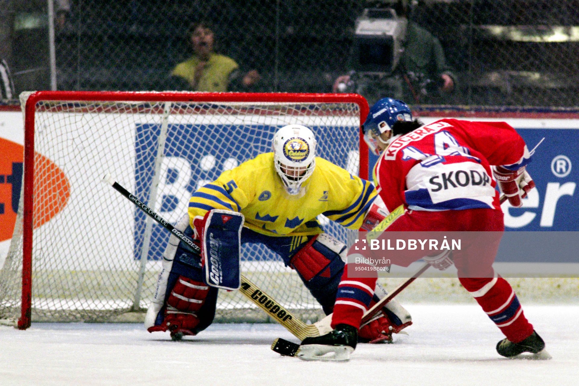 Jiri Kucera, Tjeckien framför Roger Nordström, målvakt i