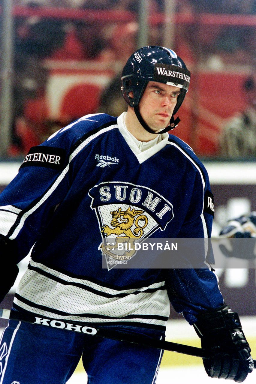 Raimo Helminen, Finland