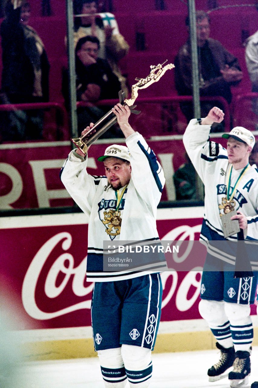 Timo Jutilla, Finland med pokalen