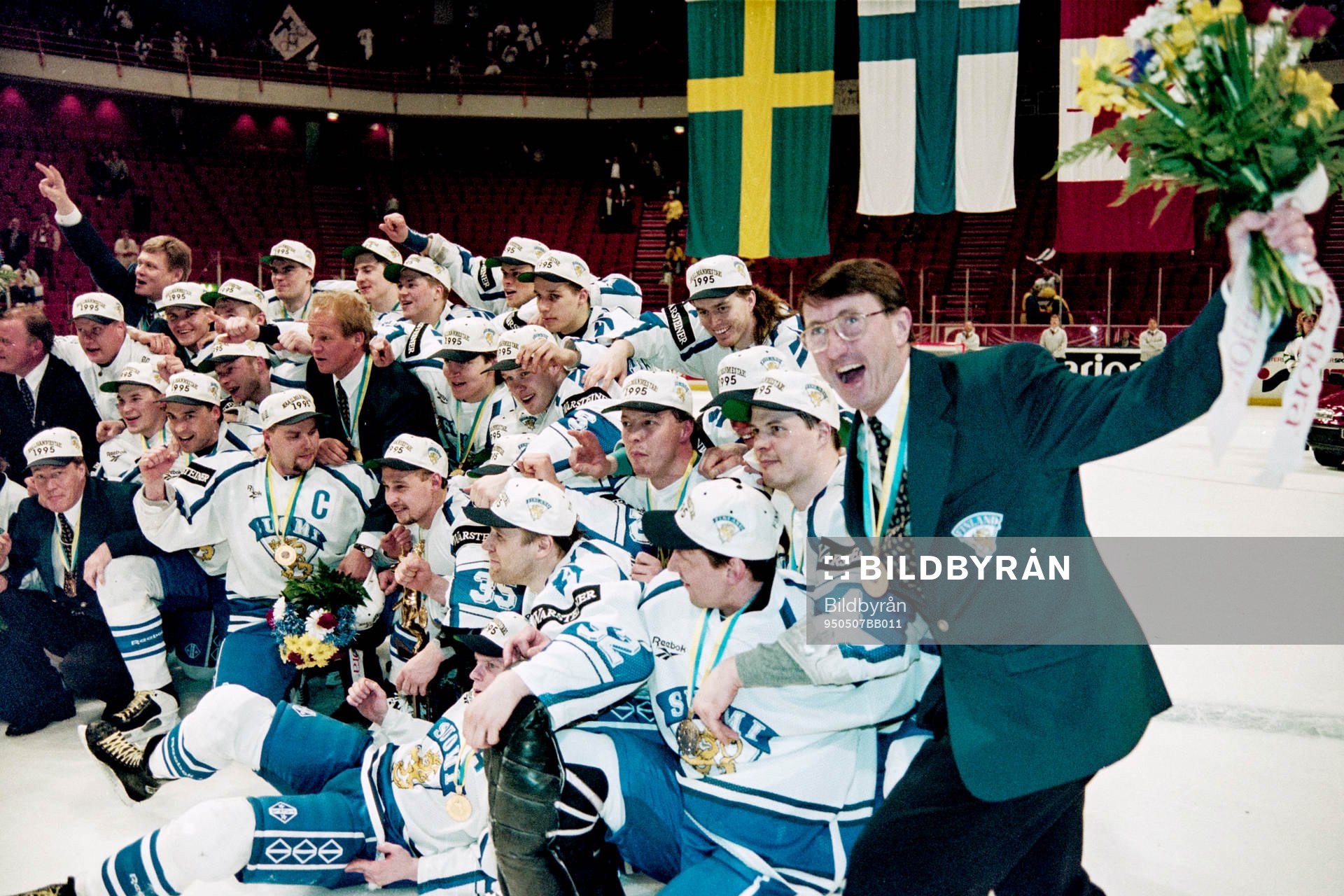 Curt Lindström, förbundskapten, Finland med sitt vinnande
