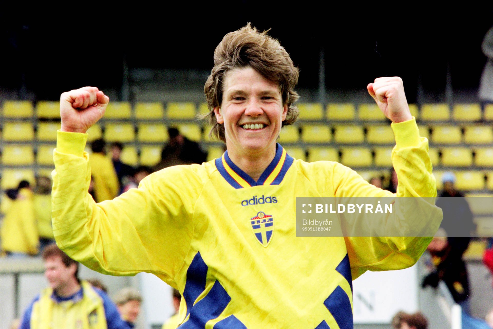 Pia Sundhage, Sverige jublar