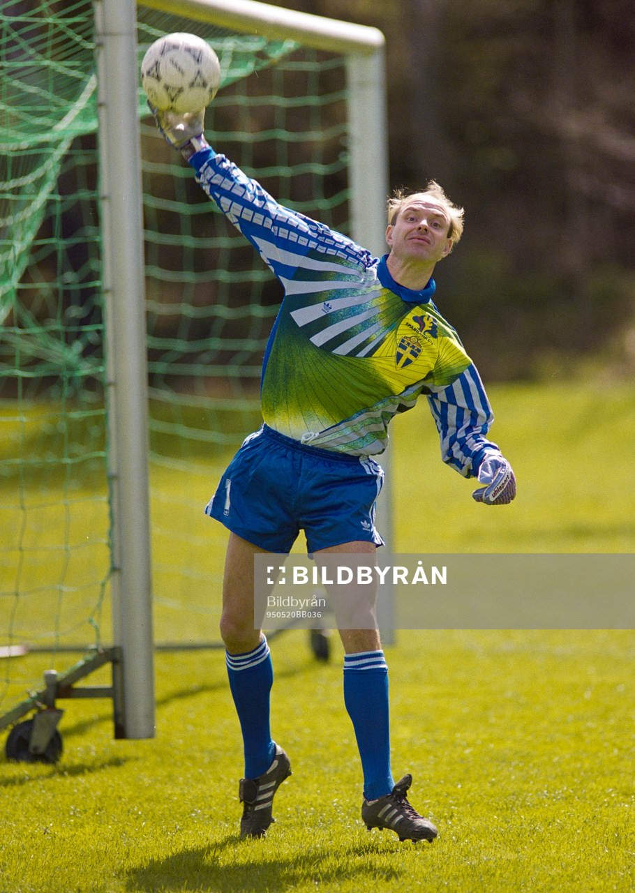 Thomas Ravelli, målvakt