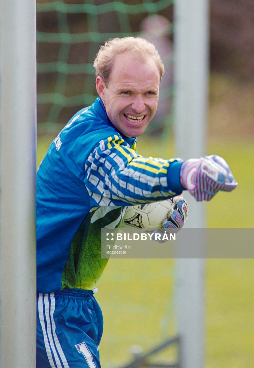 Thomas Ravelli, målvakt