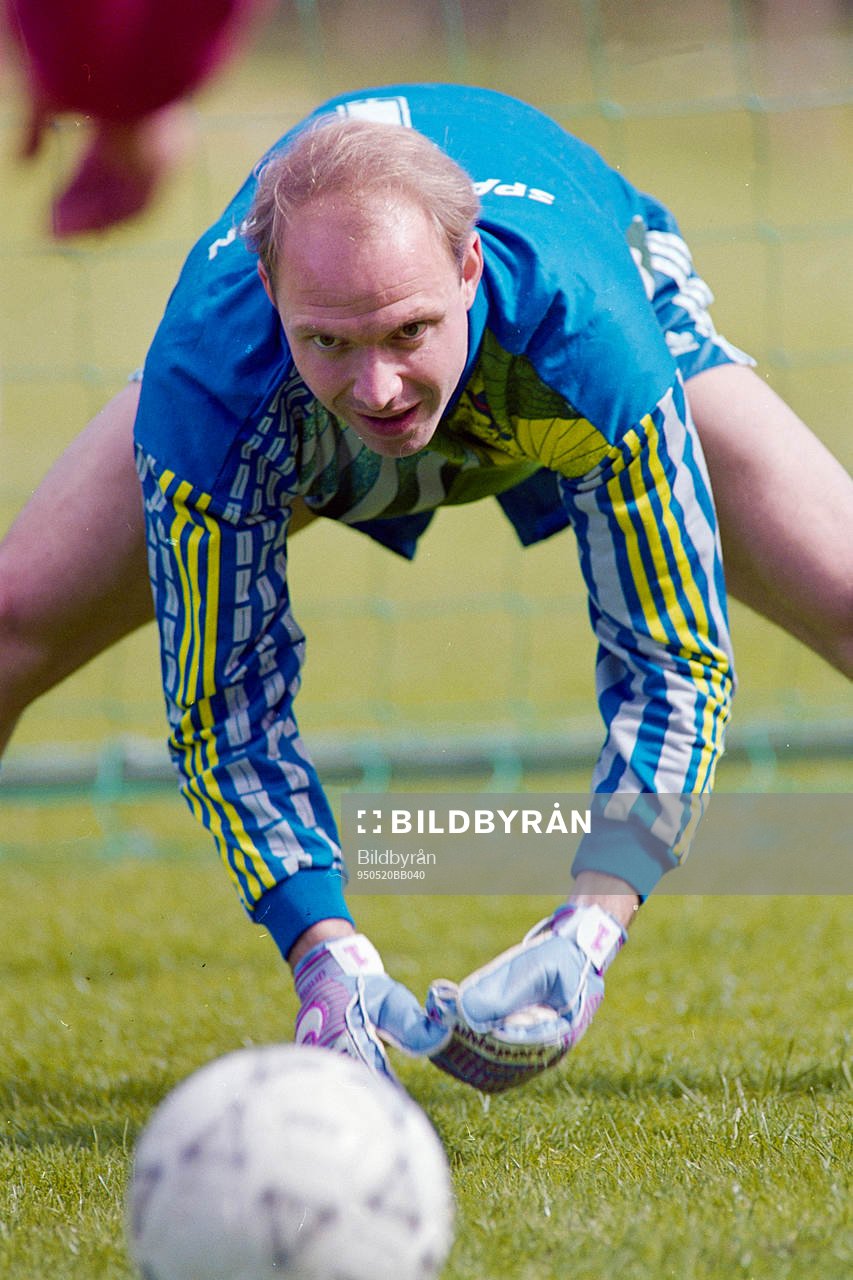 Thomas Ravelli, målvakt