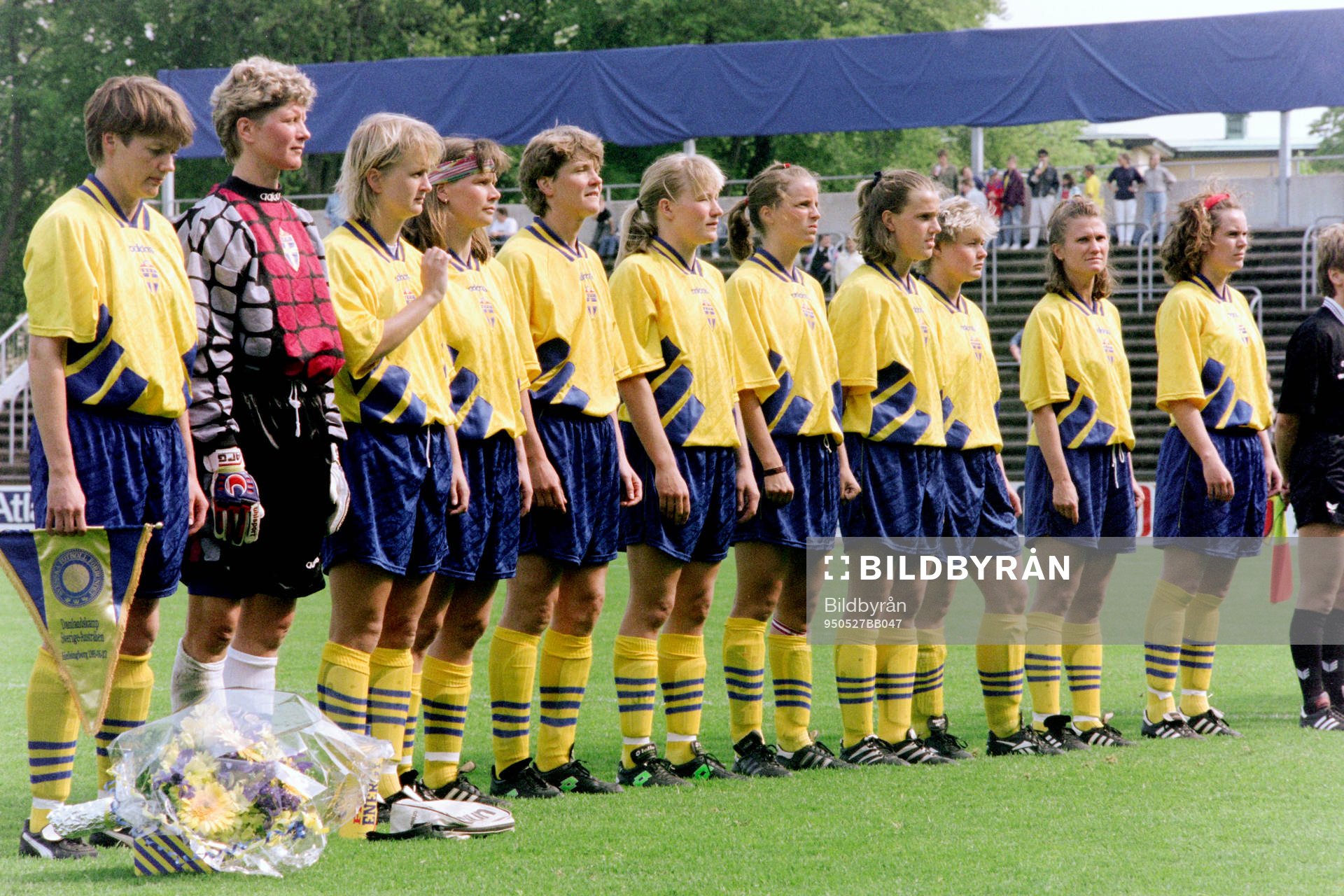 Sveriges startelva fr. v Lena Videkull, Elisabeth Leidinge,