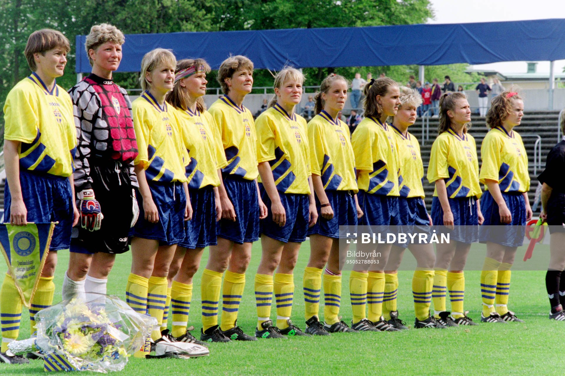 Sveriges startelva fr. v Lena Videkull, Elisabeth Leidinge,