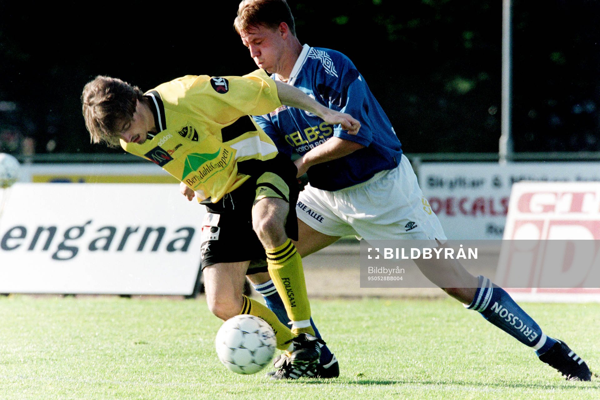 Magnus Arvidsson, Hässleholm i kamp om bollen