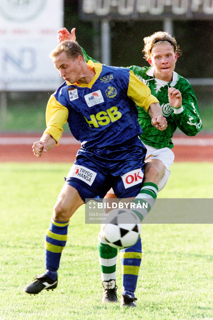 Fotboll, Div 1 Norra, Väsby - Lira Luleå, 1-1: Jonas Prytz, Luleå.