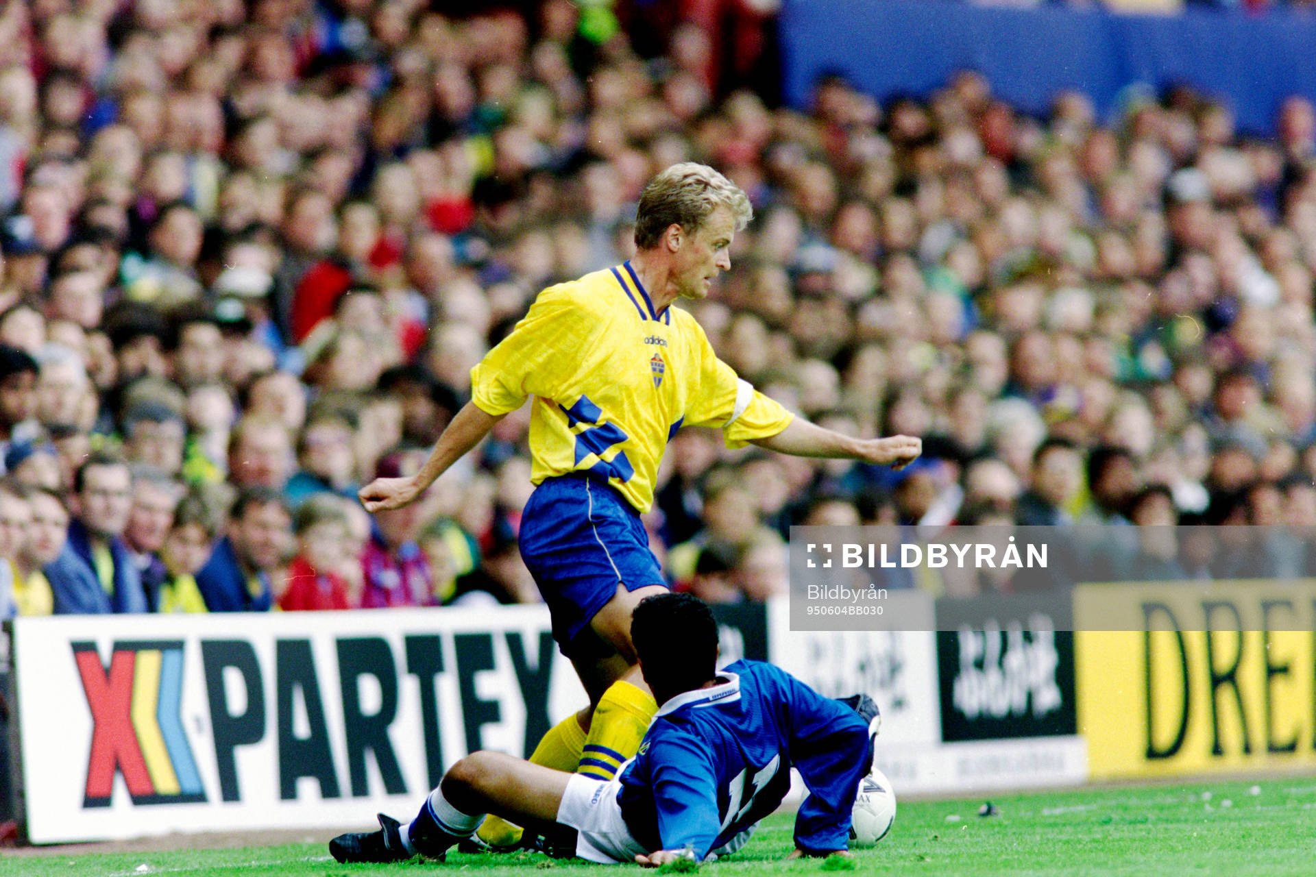 Jonas Thern, Sverige