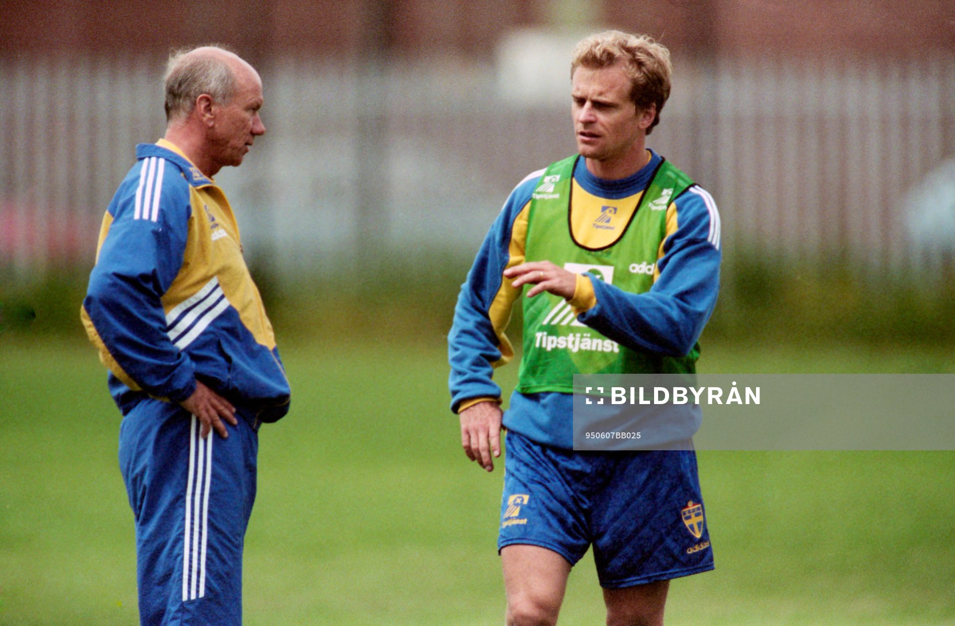 Tommy Svensson, förbundskapten, Jonas Thern, Sverige