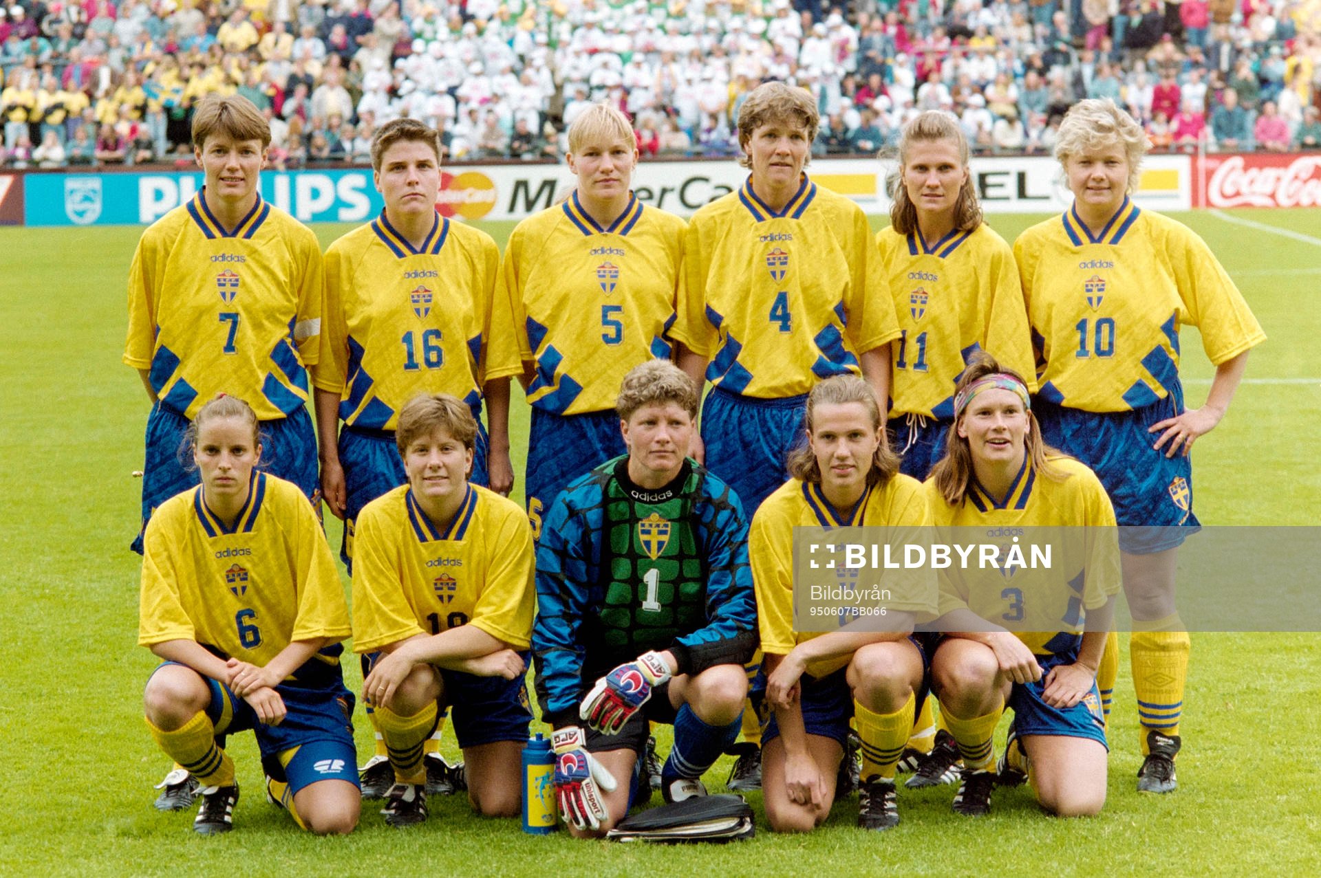 Sveriges startelva, bakre fr.v. Lena Videkull, Eva