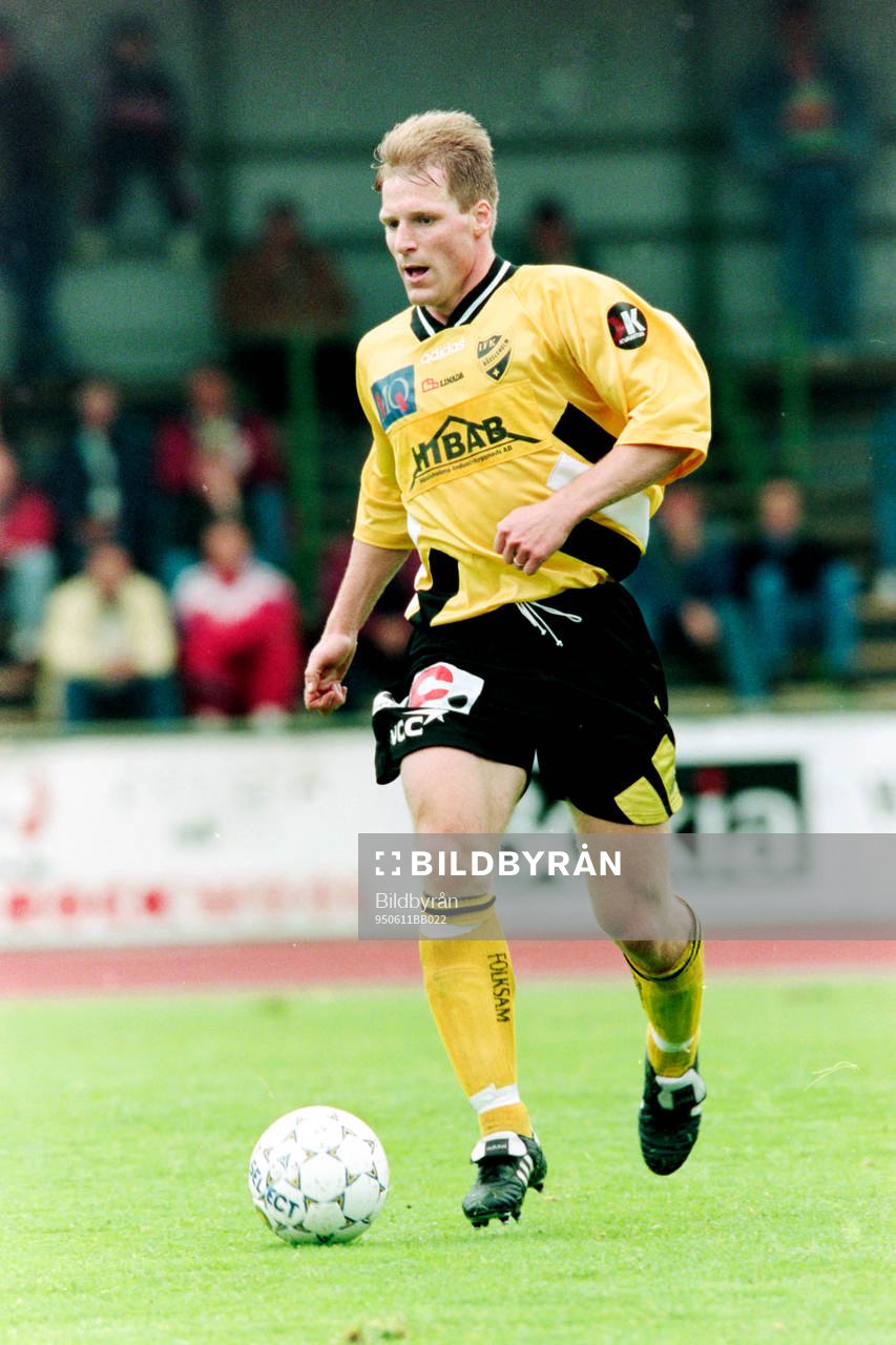 Fotboll, Div 1 Södra, IFK Hässleholm - Falkenberg, 0-3: Thomas Johansson, Hässleholm.