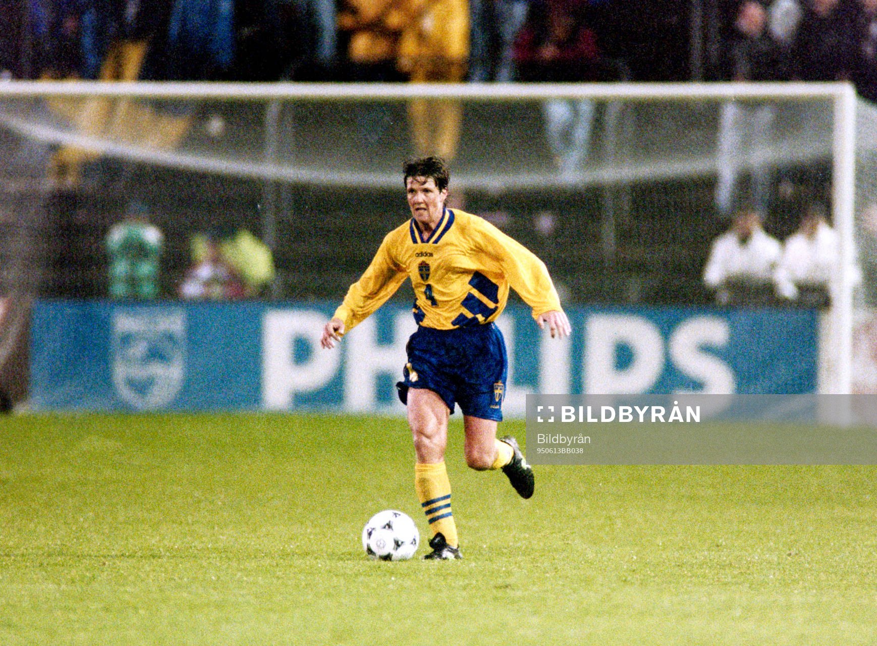 Pia Sundhage, Sverige