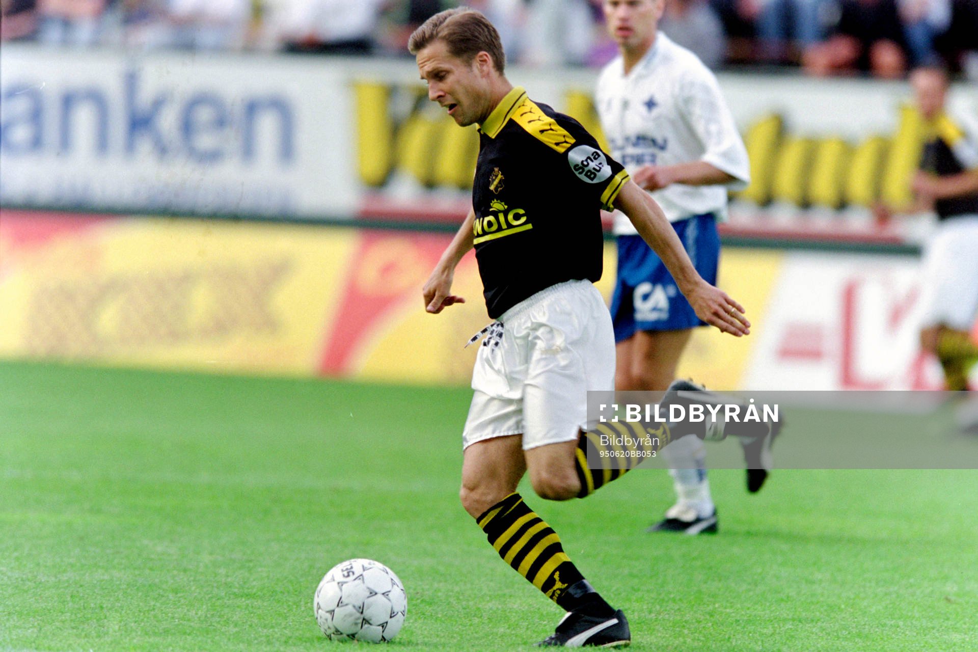 Ola Andersson, AIK med bollen