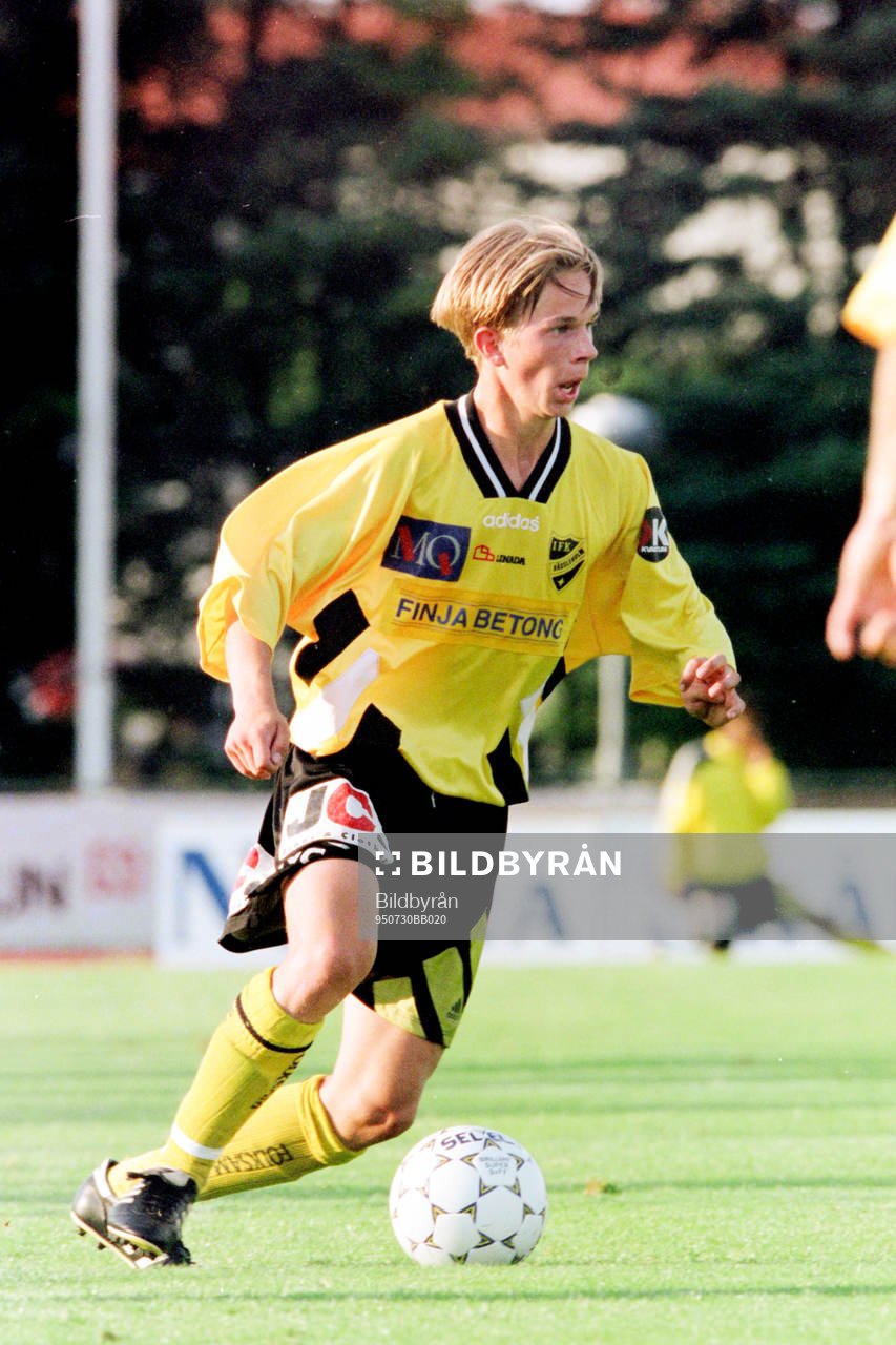 Fotboll, Div 1 Södra, IFK Hässleholm - Gunnilse, 1-4: Tobias Linderoth, Hässleholm.