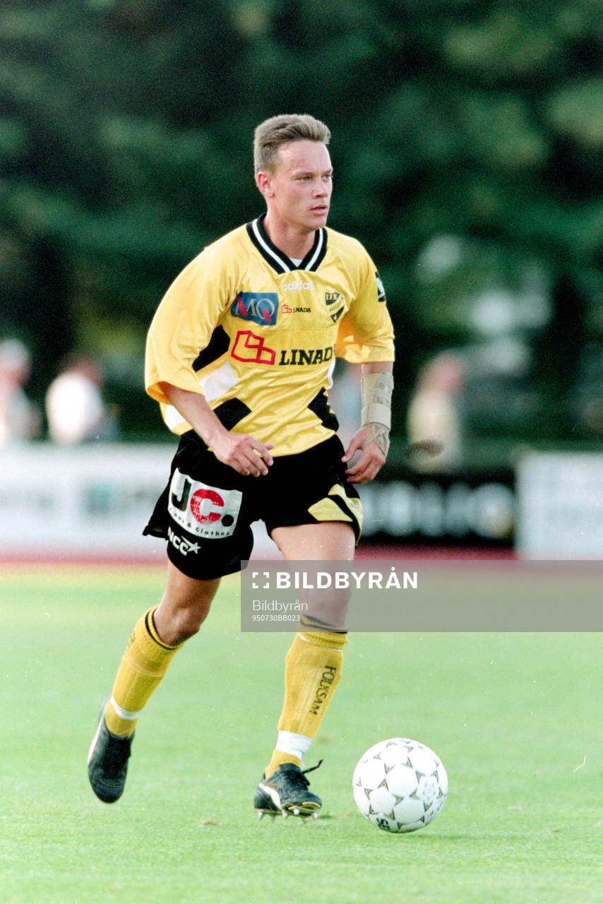 Fotboll, Div 1 Södra, IFK Hässleholm - Gunnilse, 1-4: Ingmar Olovsson, Hässleholm.