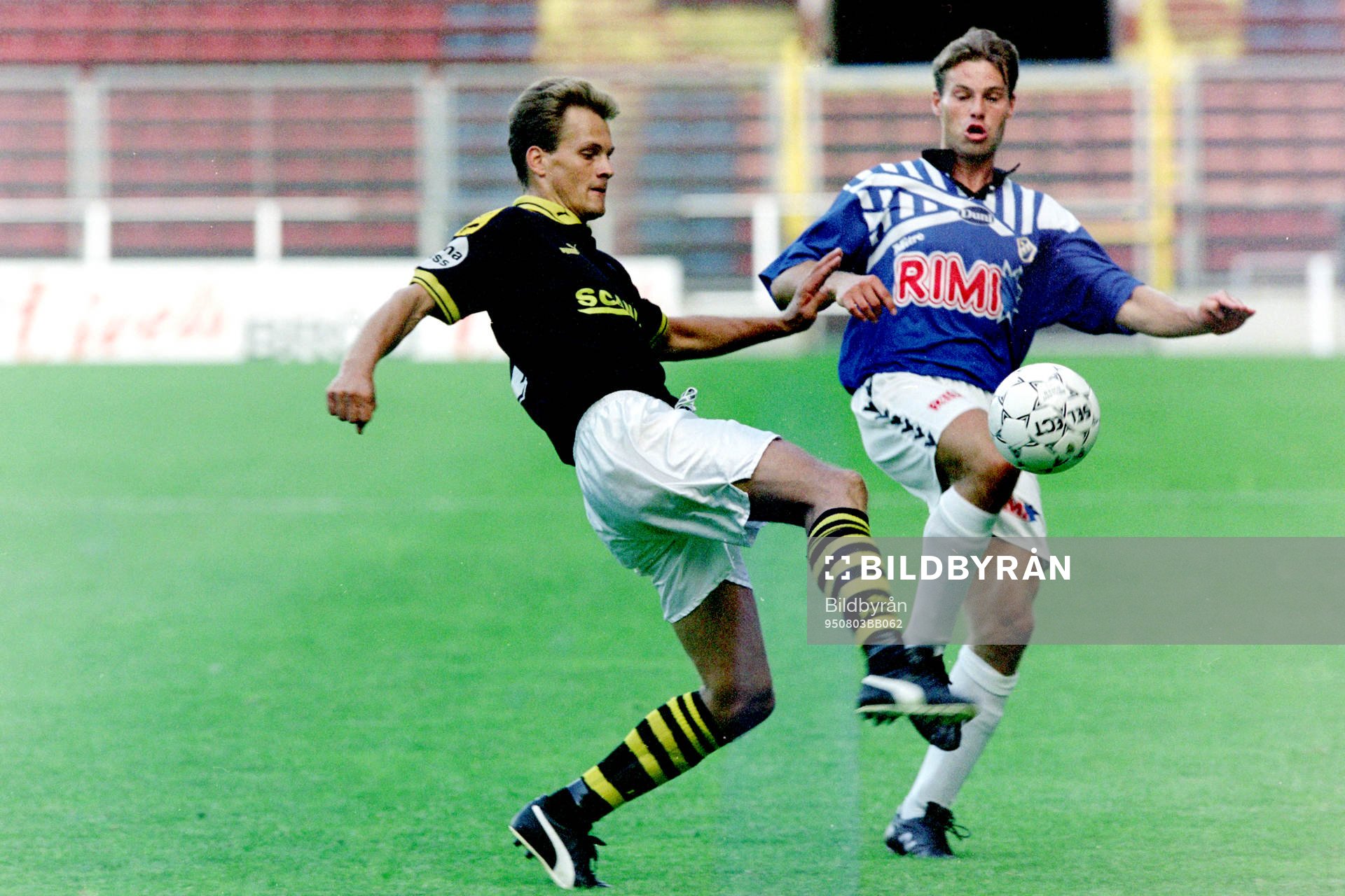 Gary Sundgren, AIK och Niklas Gudmundsson, Halmstad