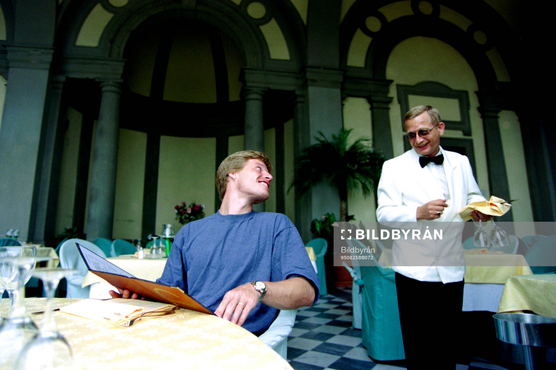Stefan Schwarz på en restaurant i Florens