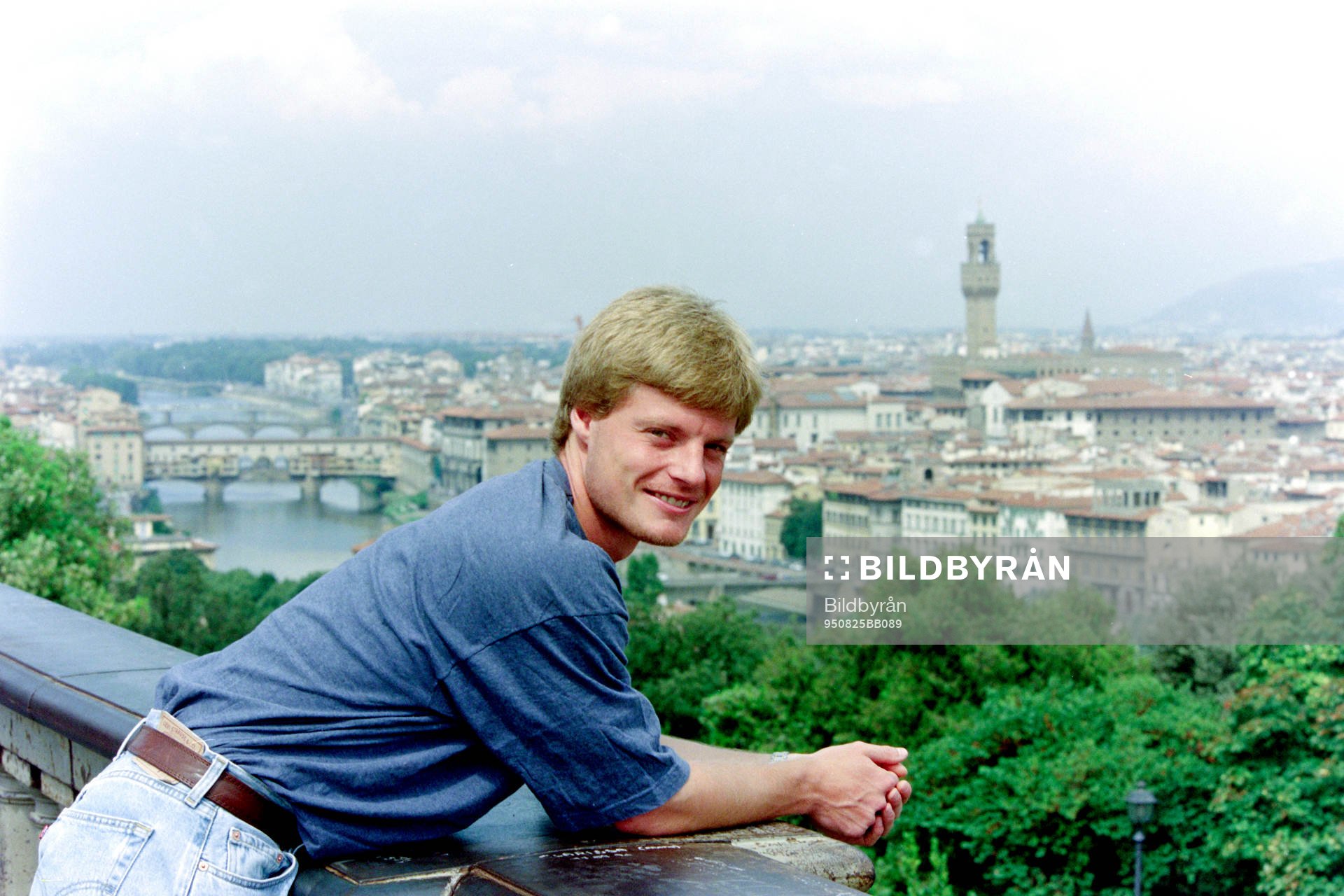 Fotboll, Serie A, Florentina: Stefan Schwarz i Florens.