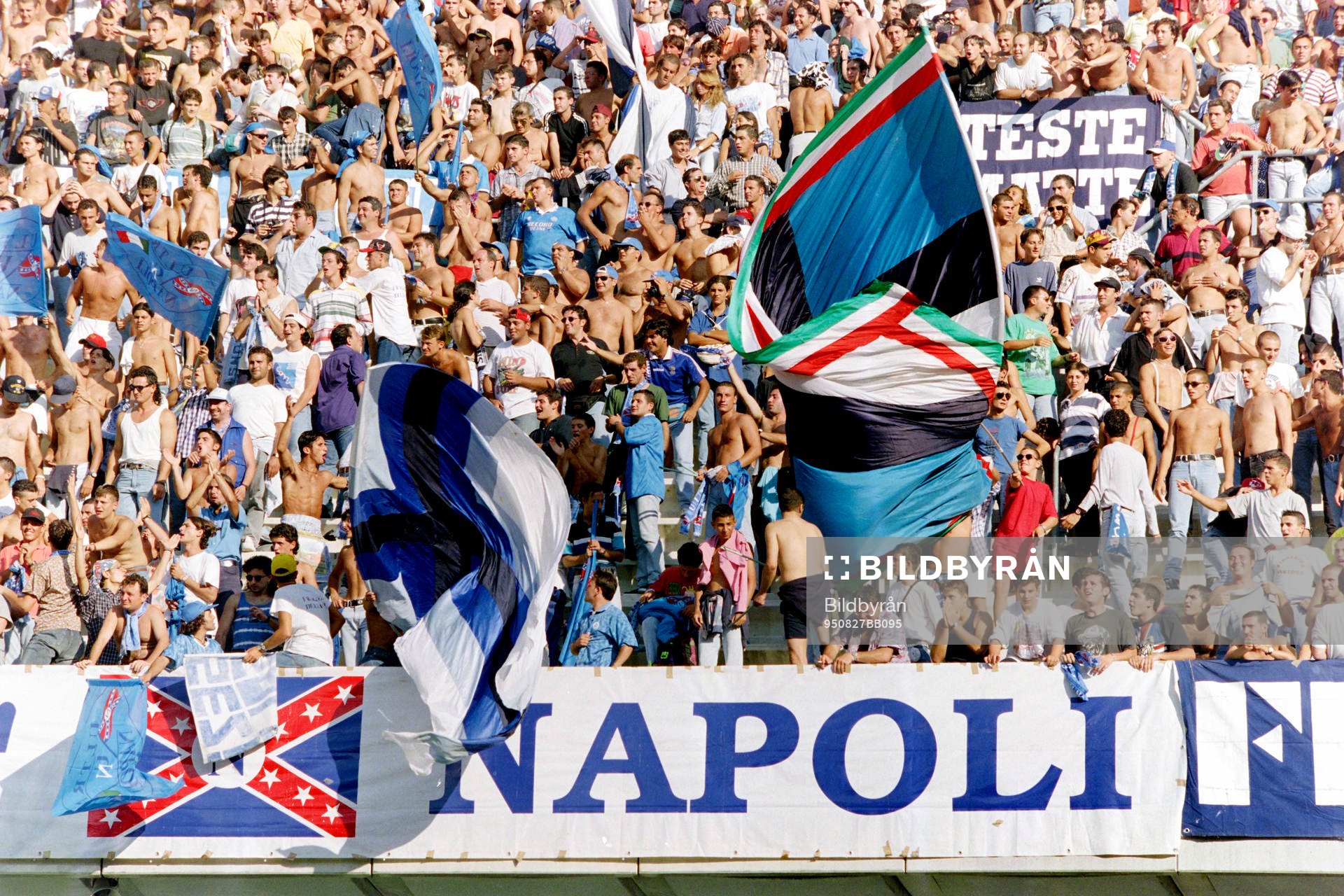 Hög stämning hos napolifansen