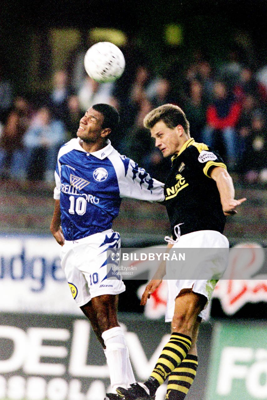 Issa Manglind, Trelleborg och Gary Sundgren, AIK i en