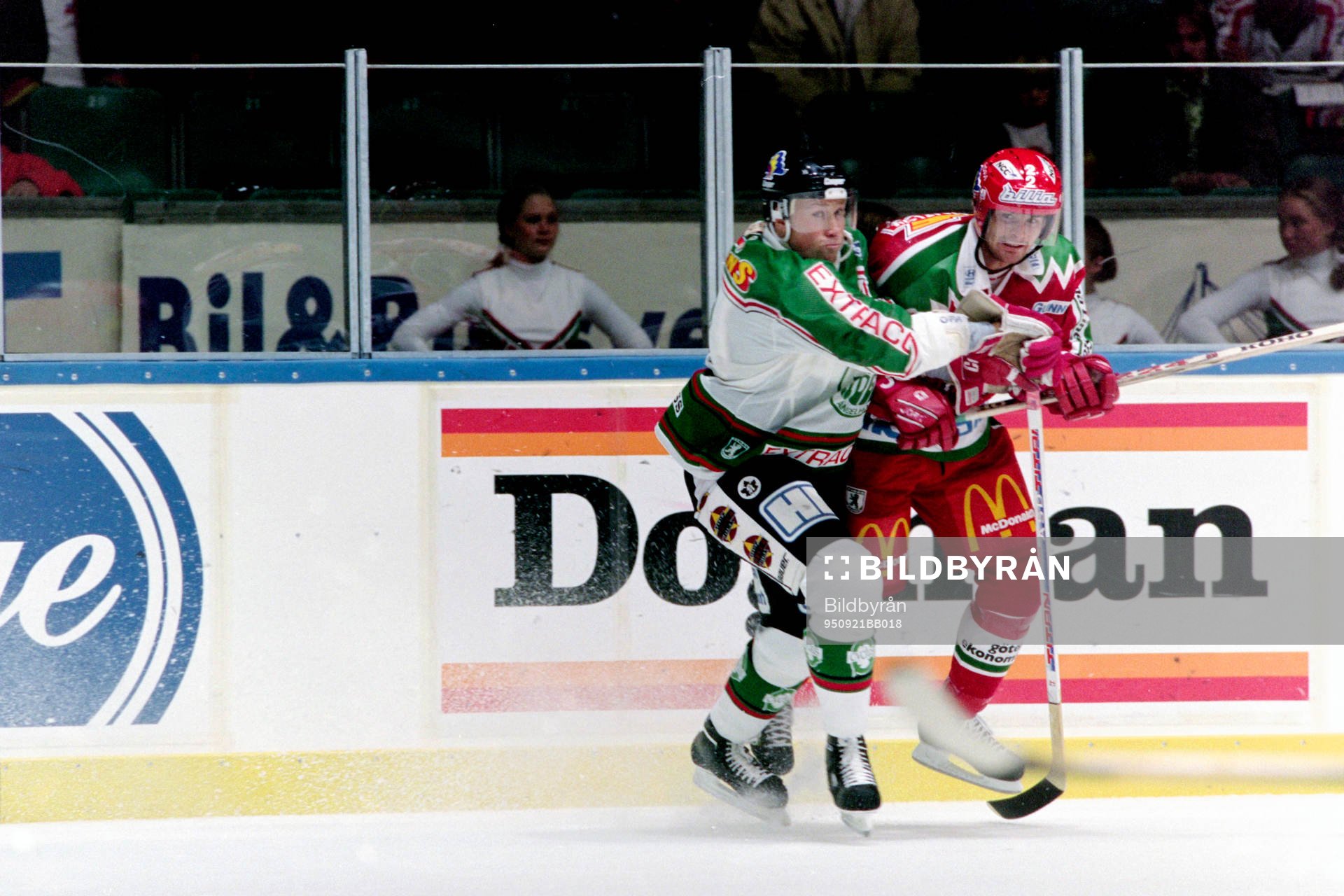 Jonas Esbjörs, Västra Frölunda i en närkamp
