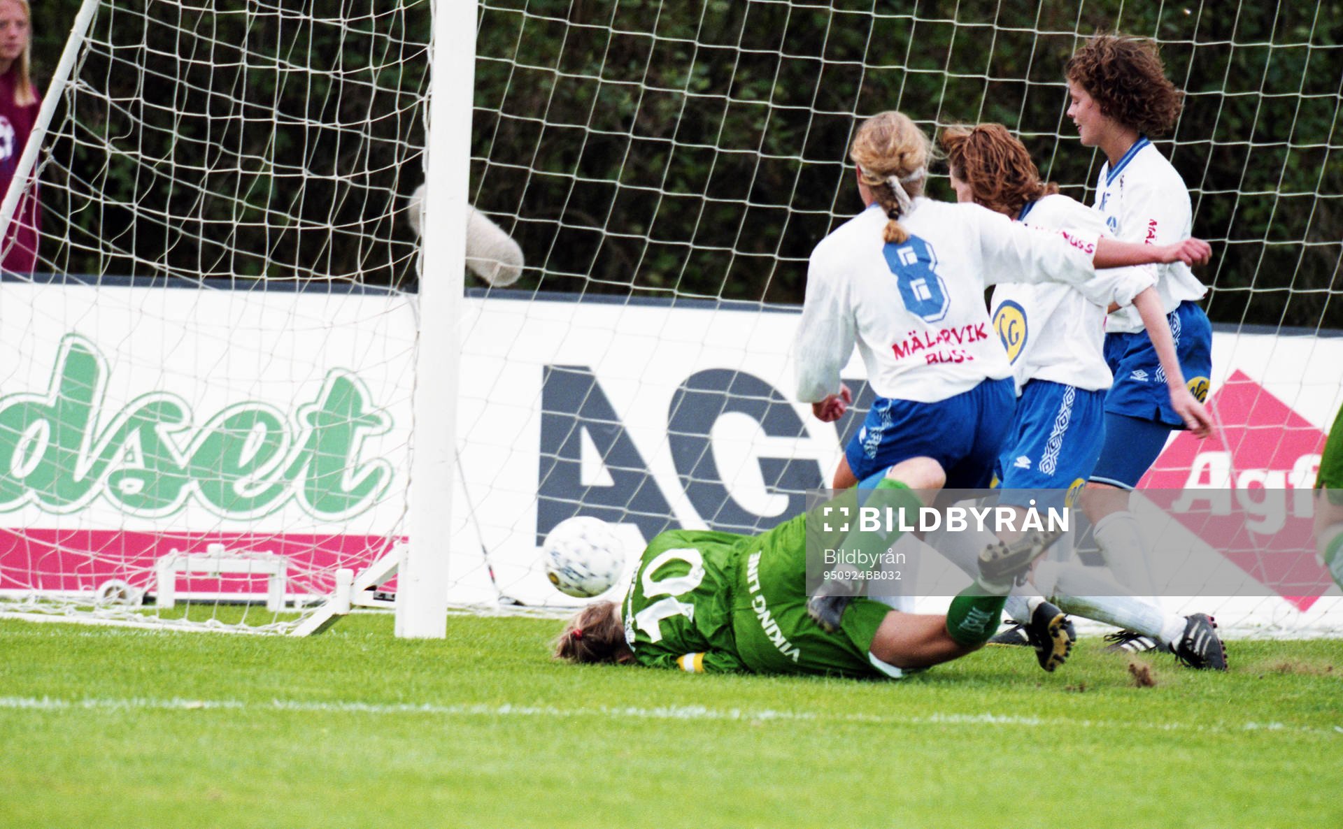 Matchvinnaren Lilie Persson nickar in 1-0