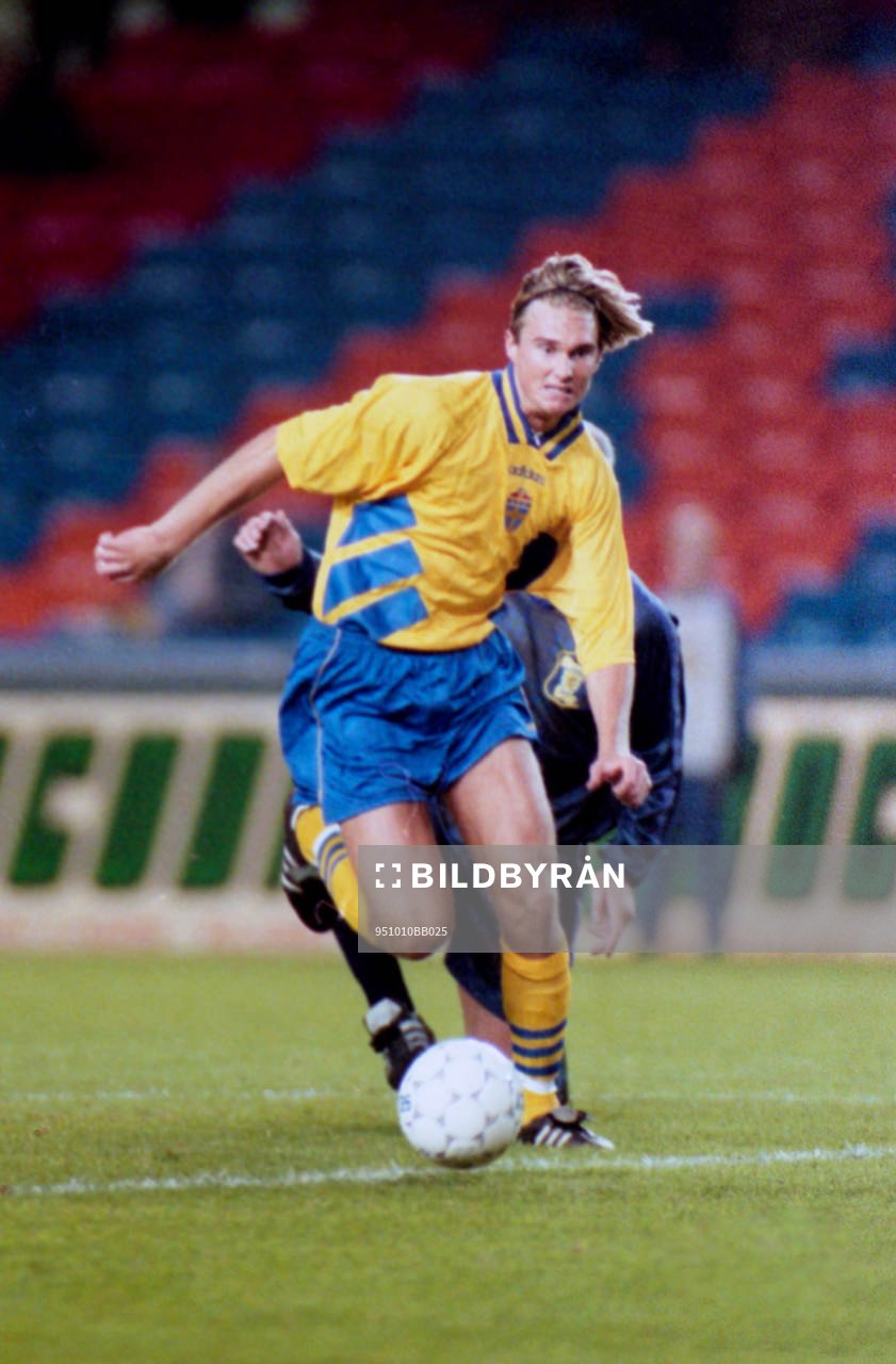 Andreas Andersson, Sverige med bollen