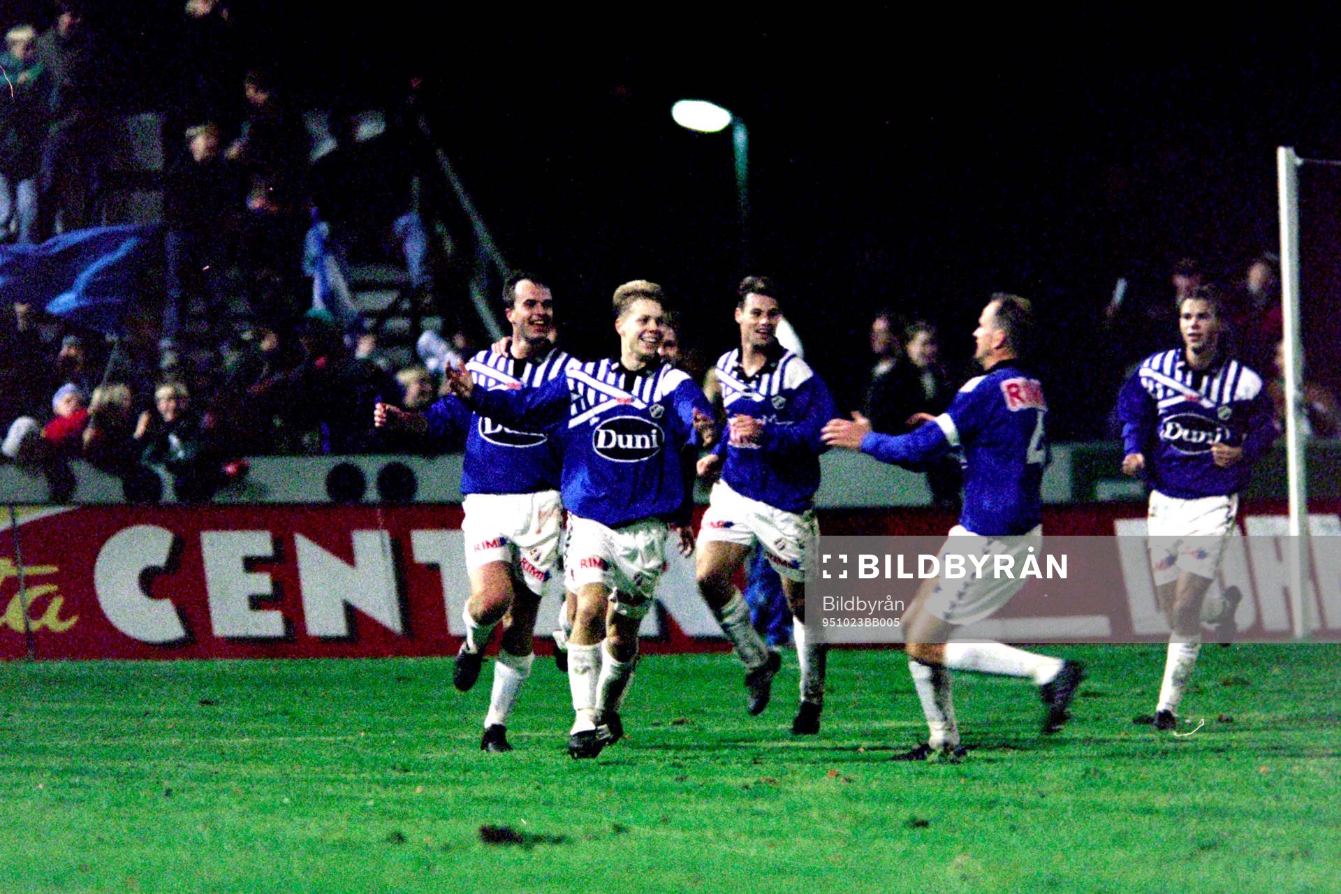 Robert Andersson och Halmstad jublar