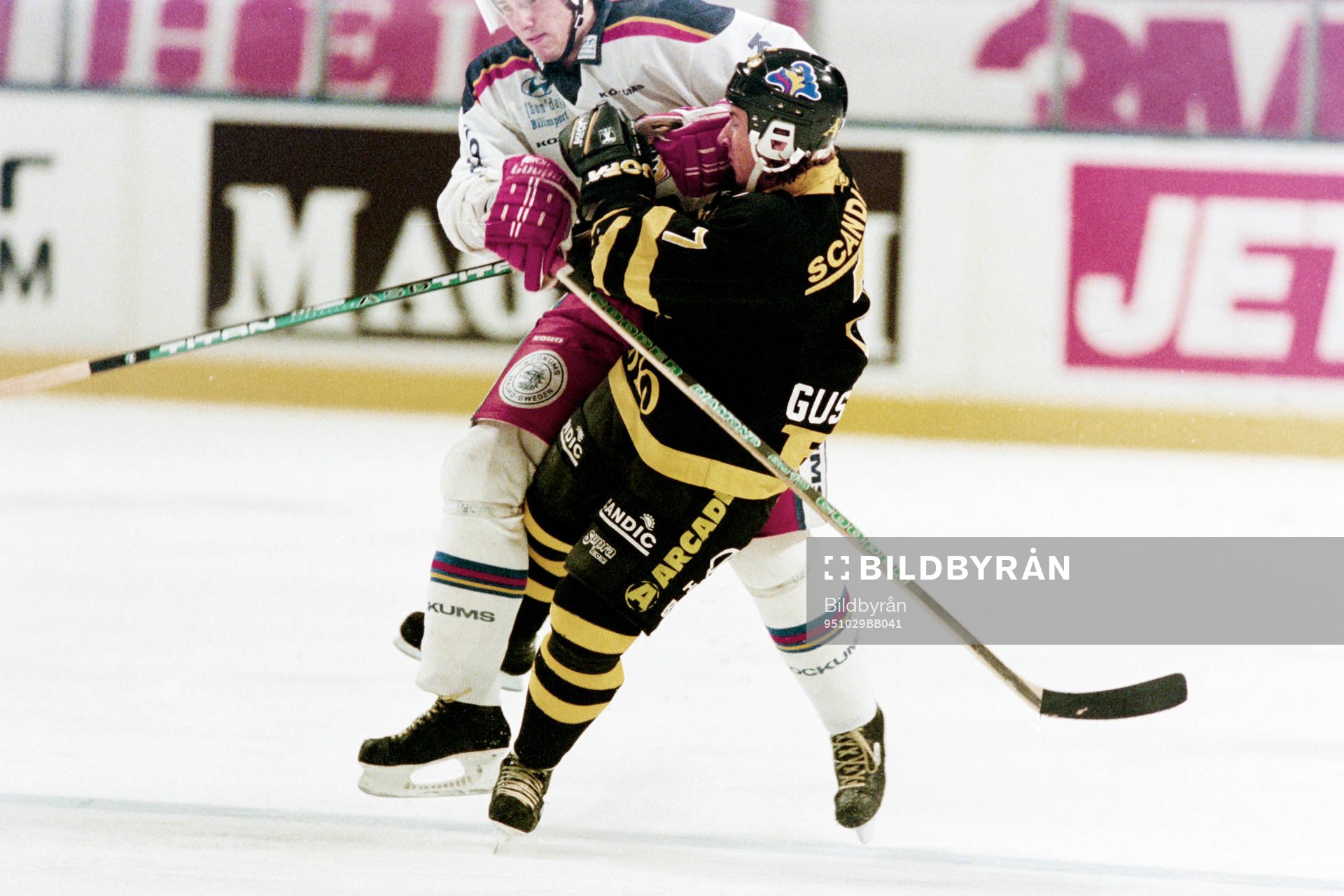 Stefan Gustavsson, AIK stoppas