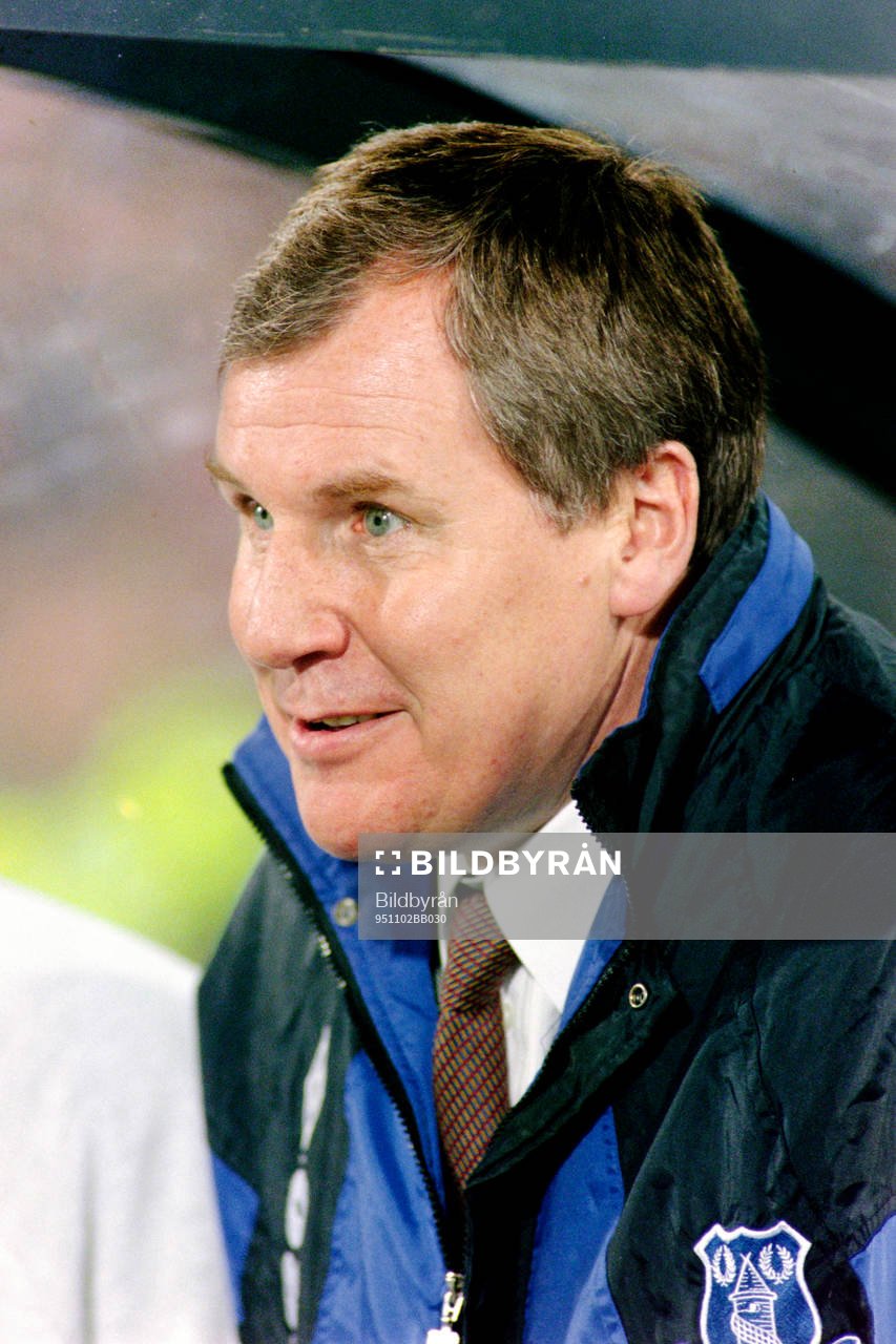 Fotboll, Cupvinnarcupen, Feyenoord - Everton, 1-0: Joe Royle, Tränare i Everton. 