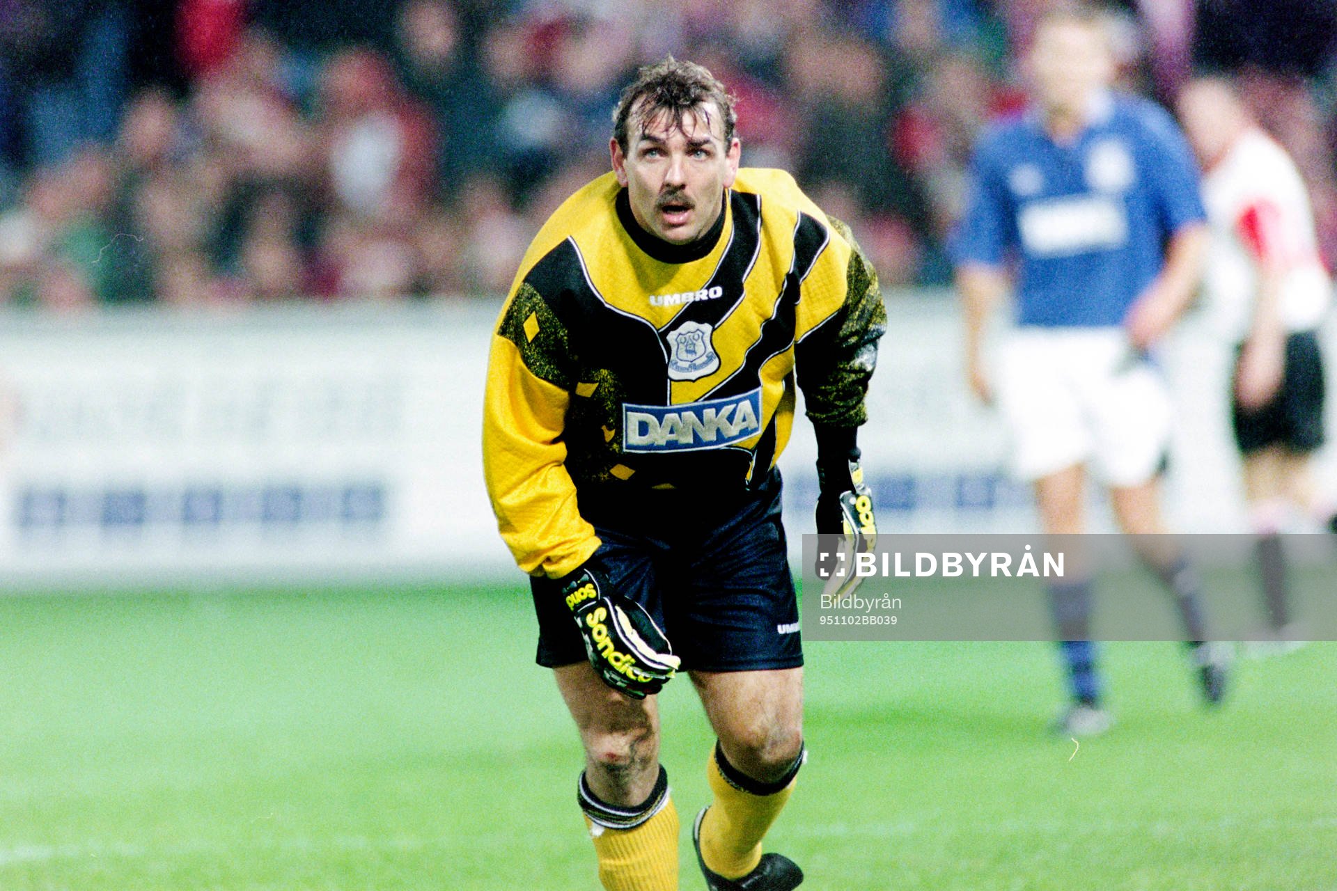 Neville Southall, målvakt, Everton
