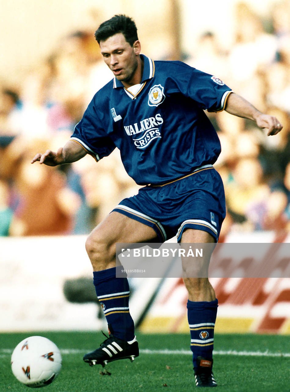 1995-11-05 Pontus Kåmark, Leicester