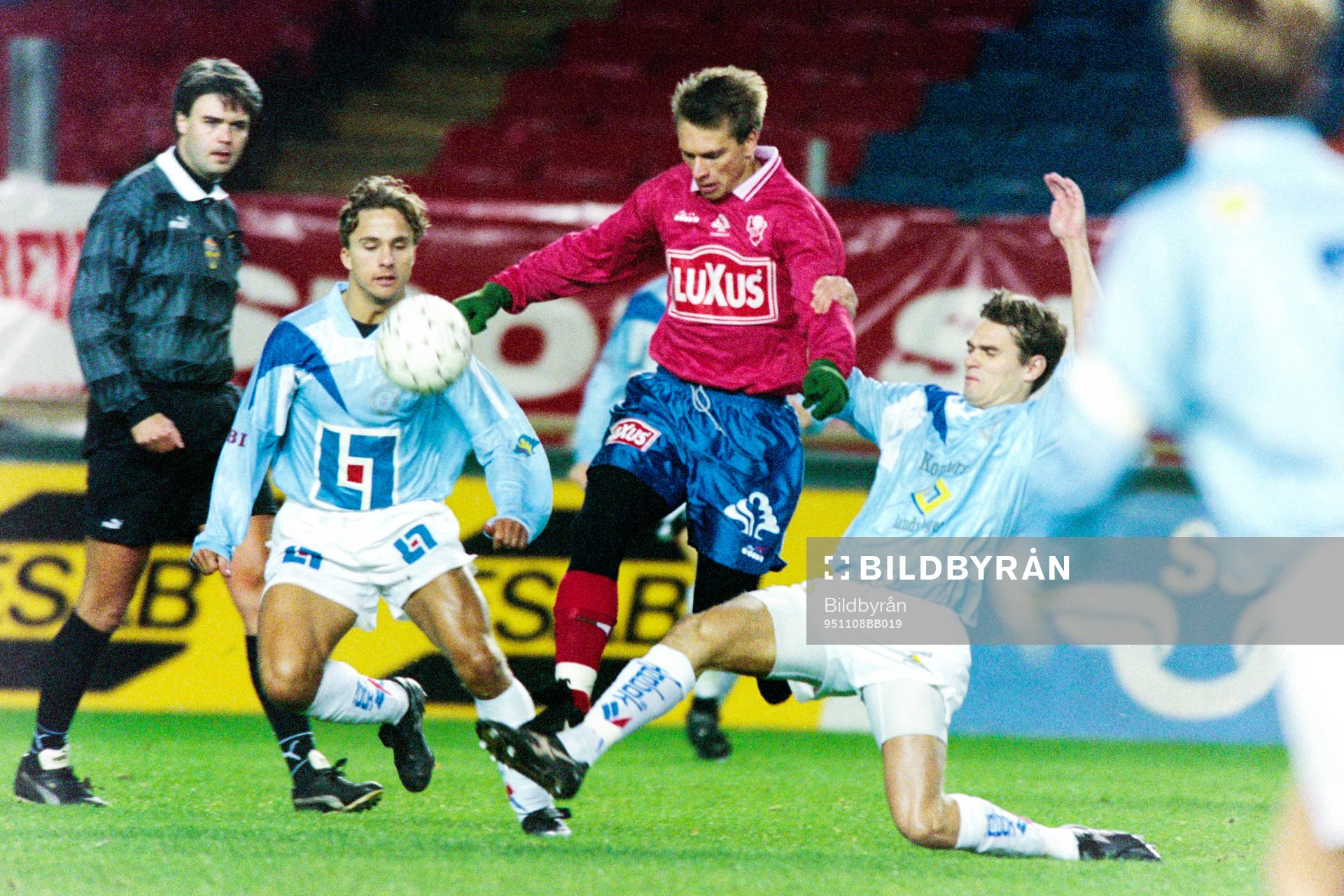 Jonas Axeldal, Öster