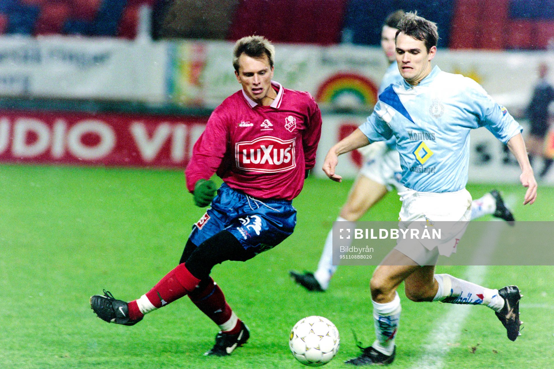 Jonas Axeldal, Öster