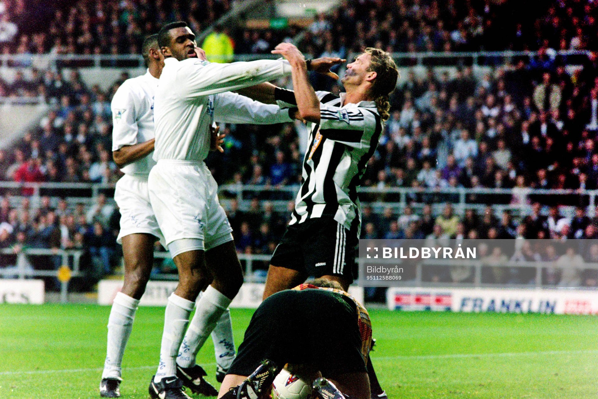 Fotboll, Premier League, Newcastle - Leeds, 2-1