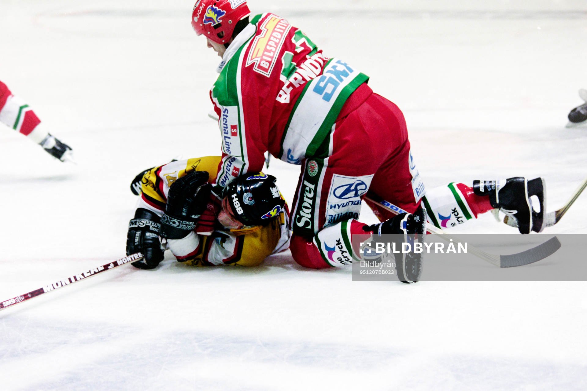 Peter Berndtsson, Frölunda trycker till en luleåspelare