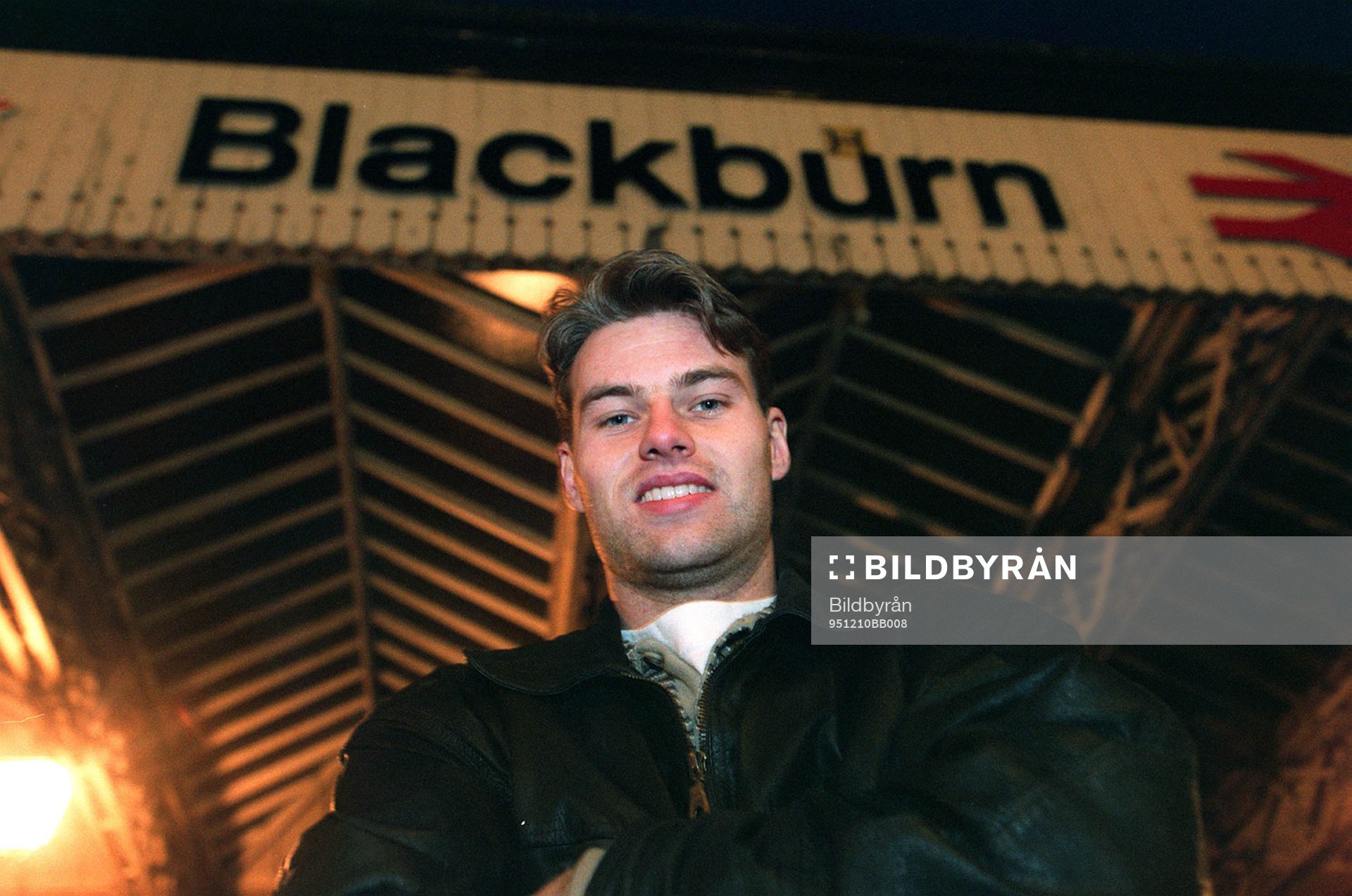 1995-12-10 Niklas Gudmundsson på plats i Blackburn