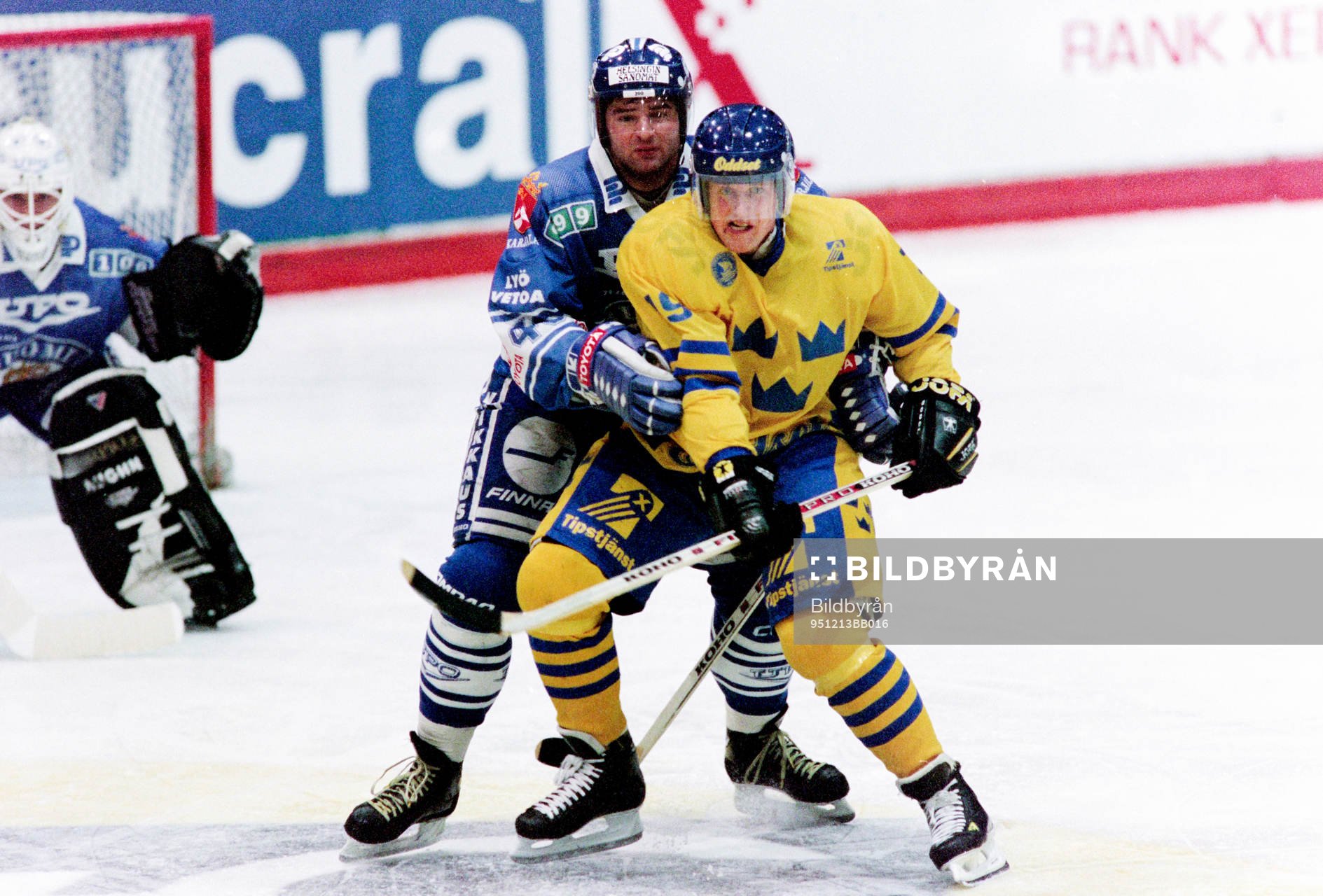 Mattias Lööf, Sverige